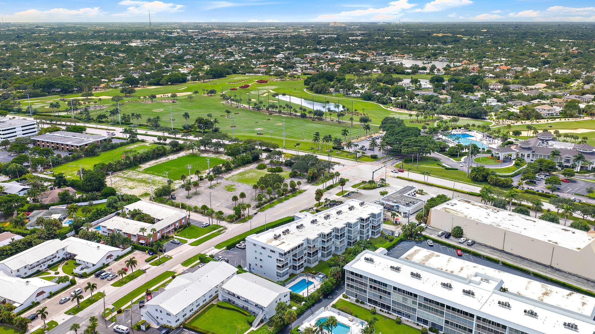 155 Yacht Club #207, North Palm Beach FL 33408