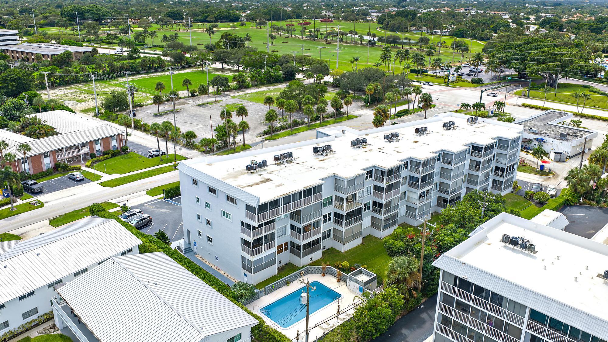 155 Yacht Club #207, North Palm Beach FL 33408