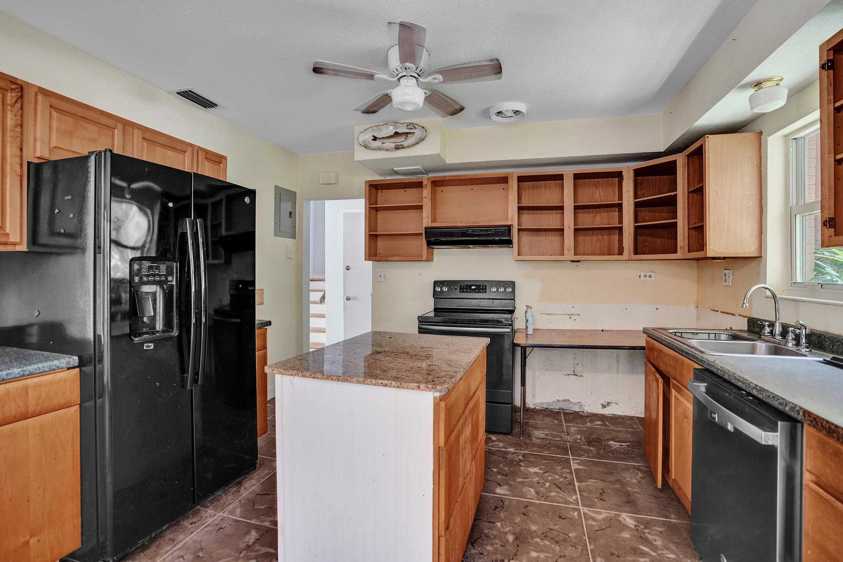 460 SE 18TH, Deerfield Beach FL 33441