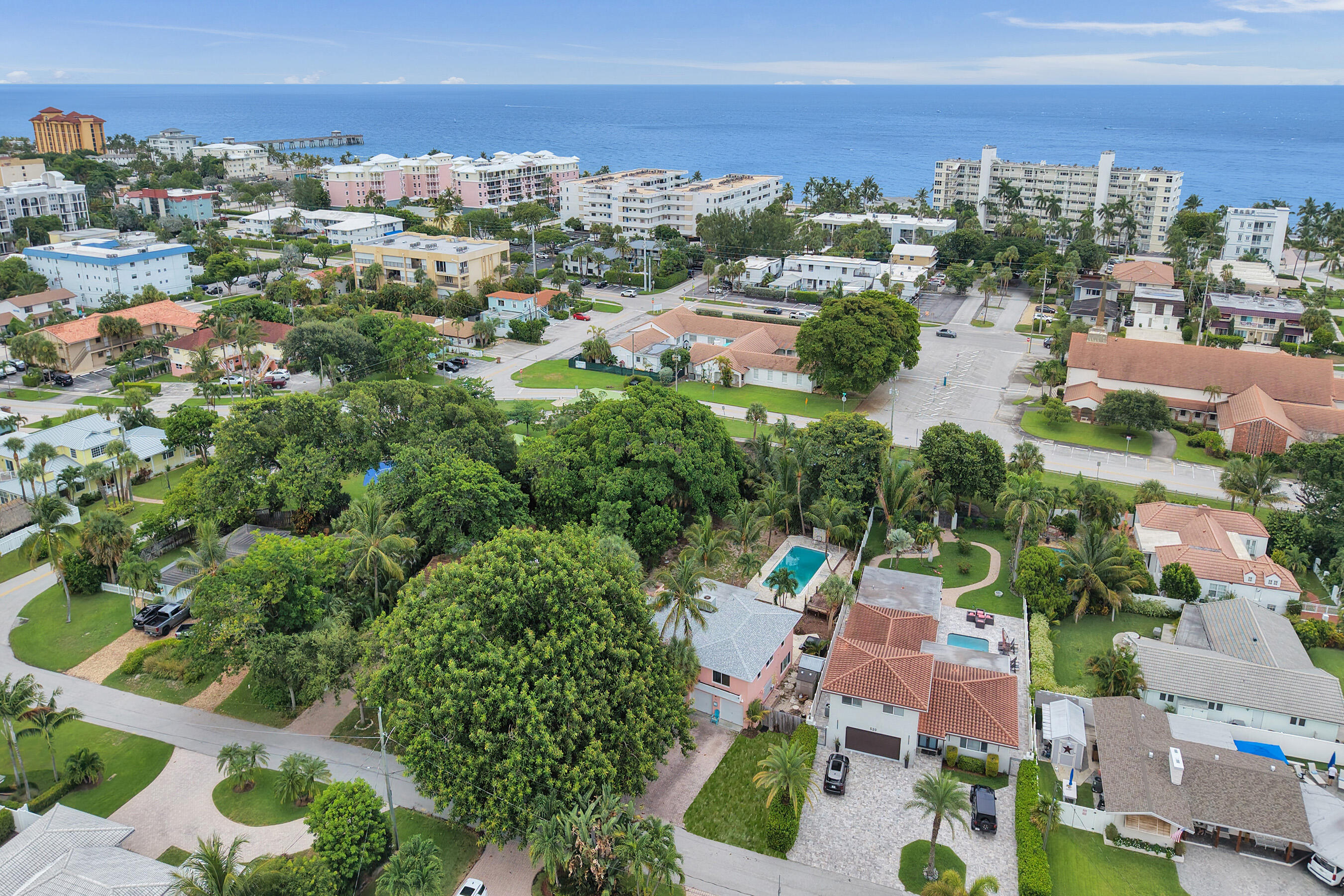 460 SE 18TH, Deerfield Beach FL 33441