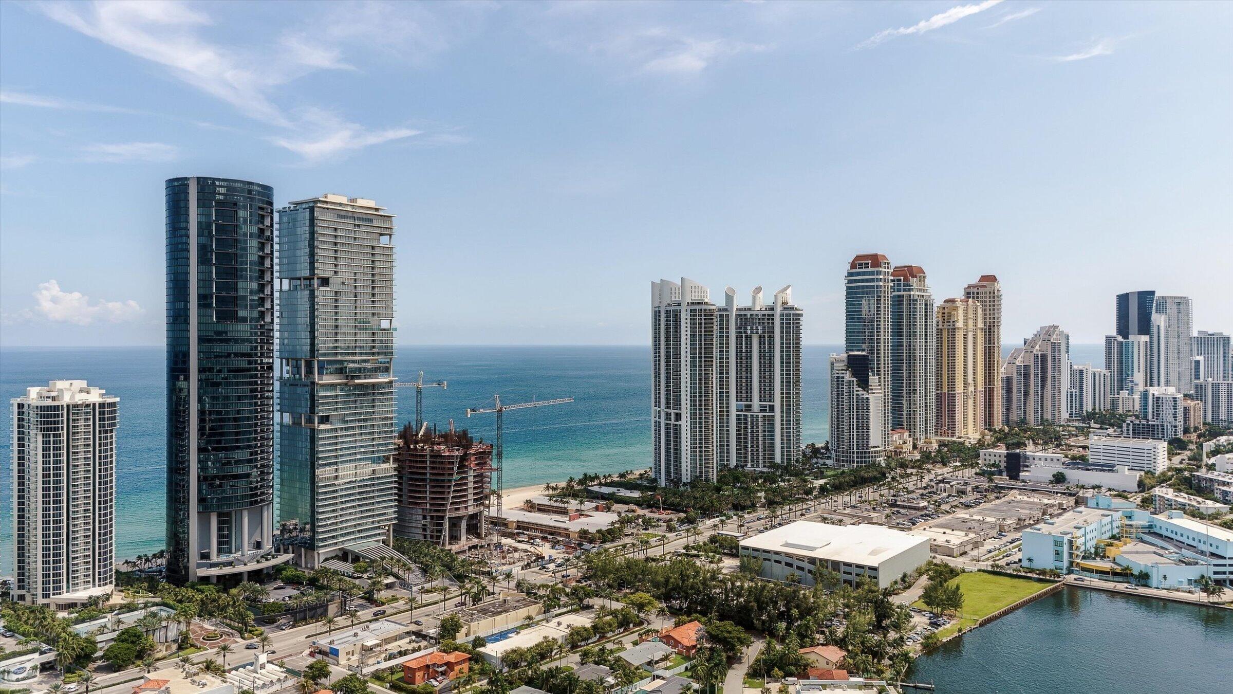 18555 Collins #3303, Sunny Isles Beach FL 33160