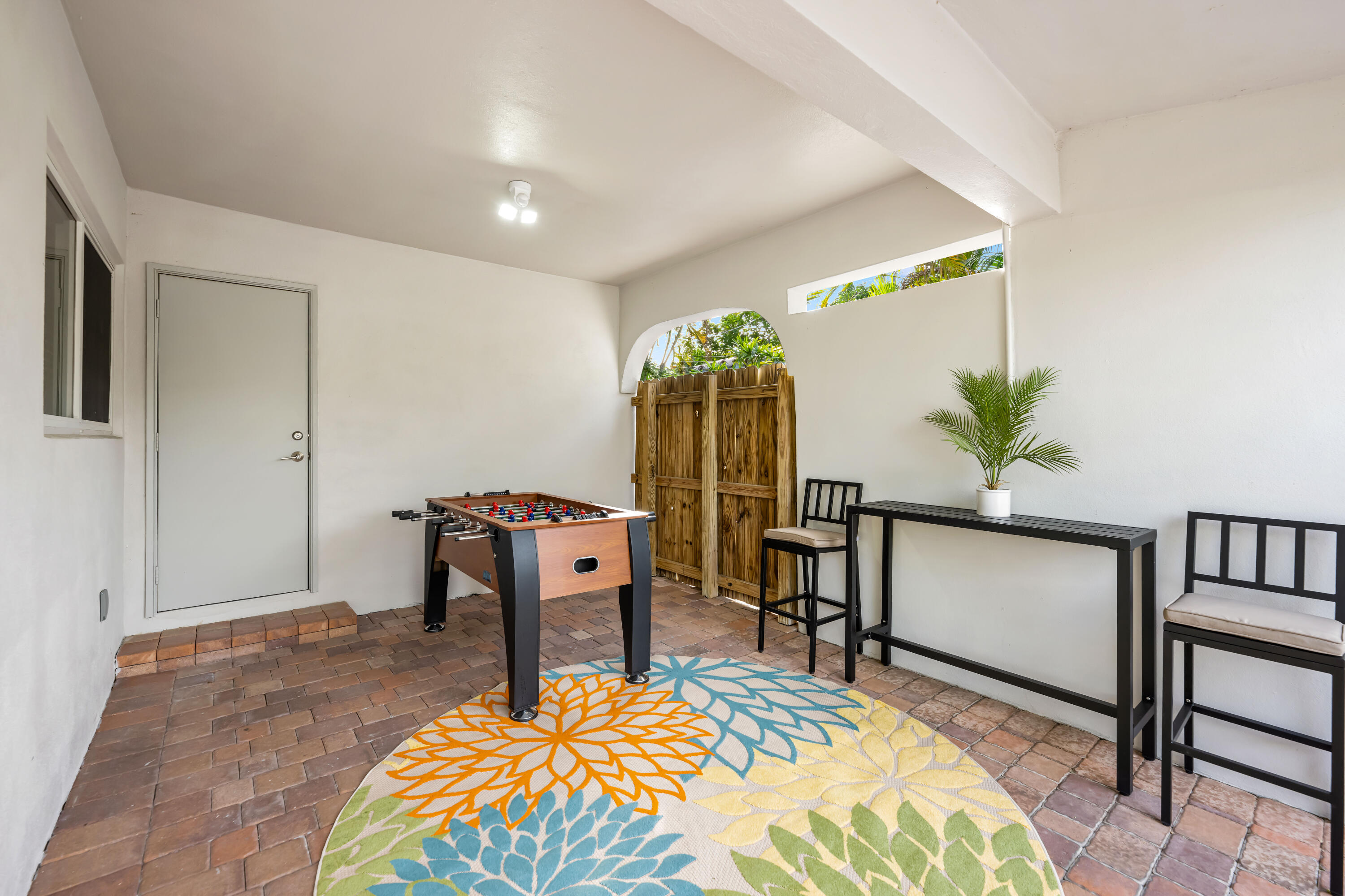 1764 NE 16TH, Fort Lauderdale FL 33304