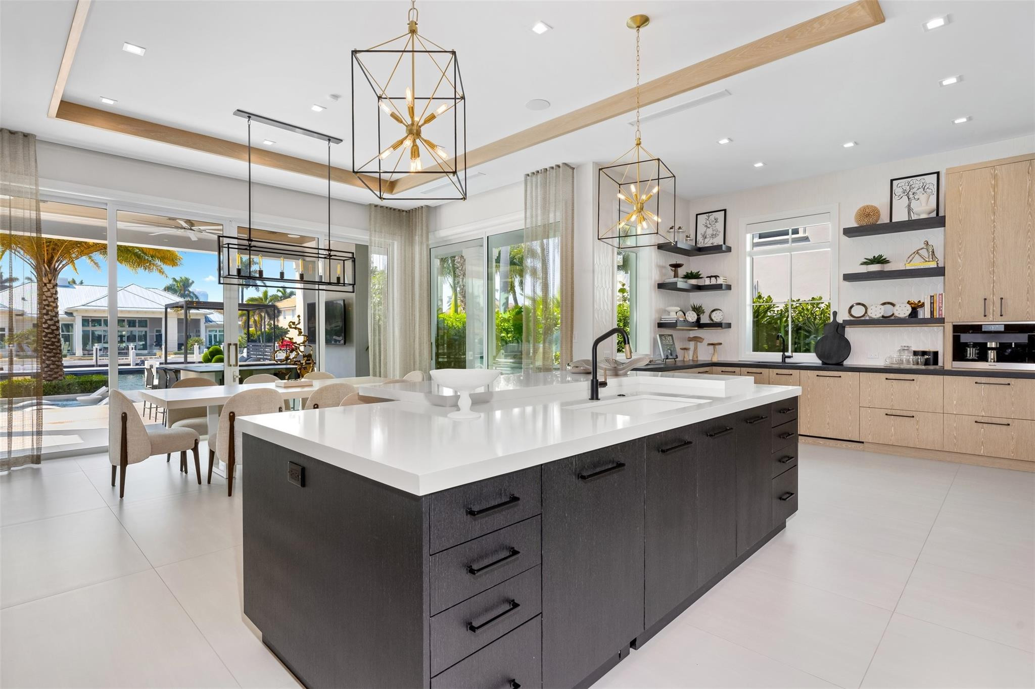 2520 DEL LAGO, Fort Lauderdale FL 33316
