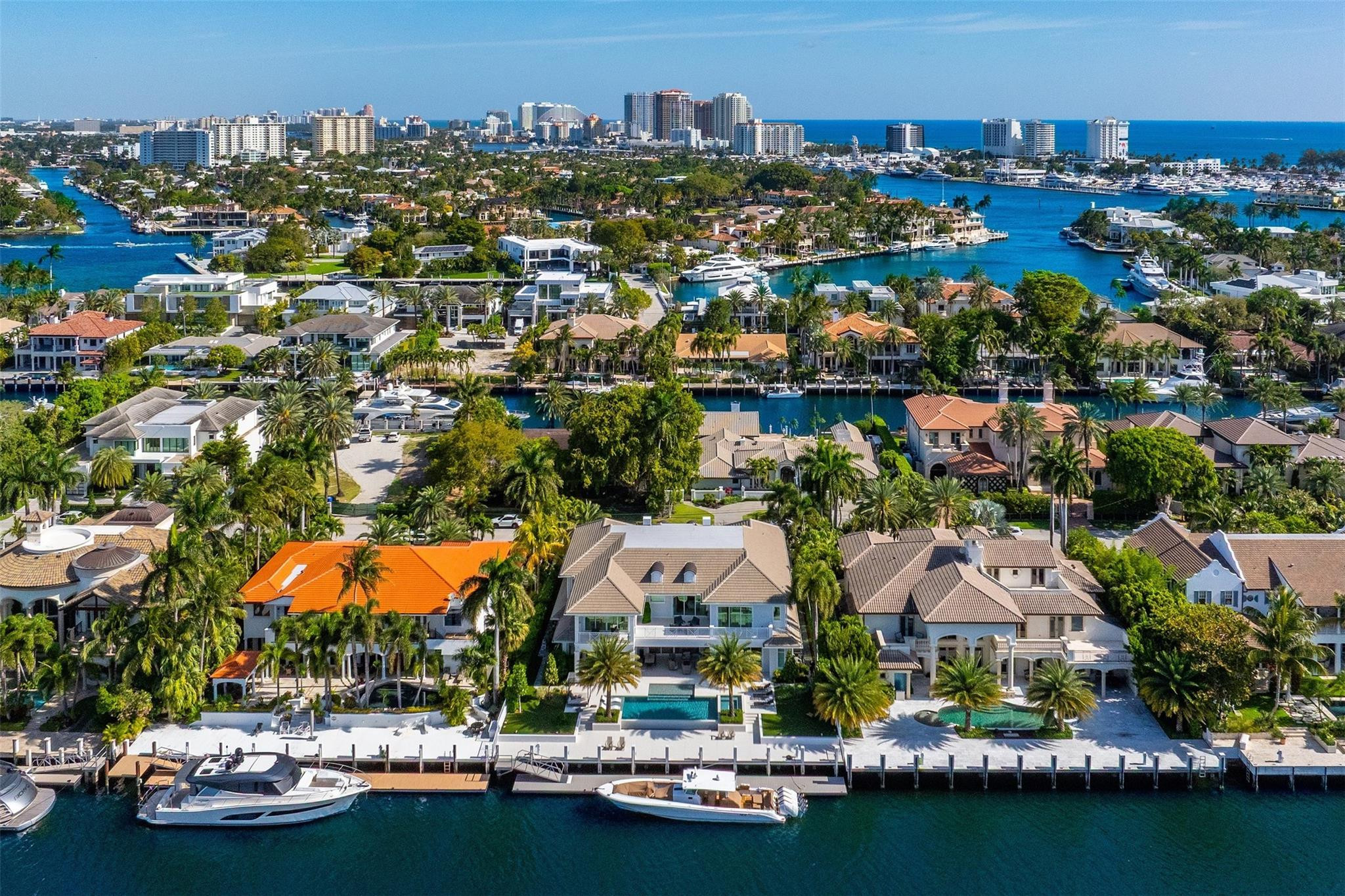 2520 DEL LAGO, Fort Lauderdale FL 33316