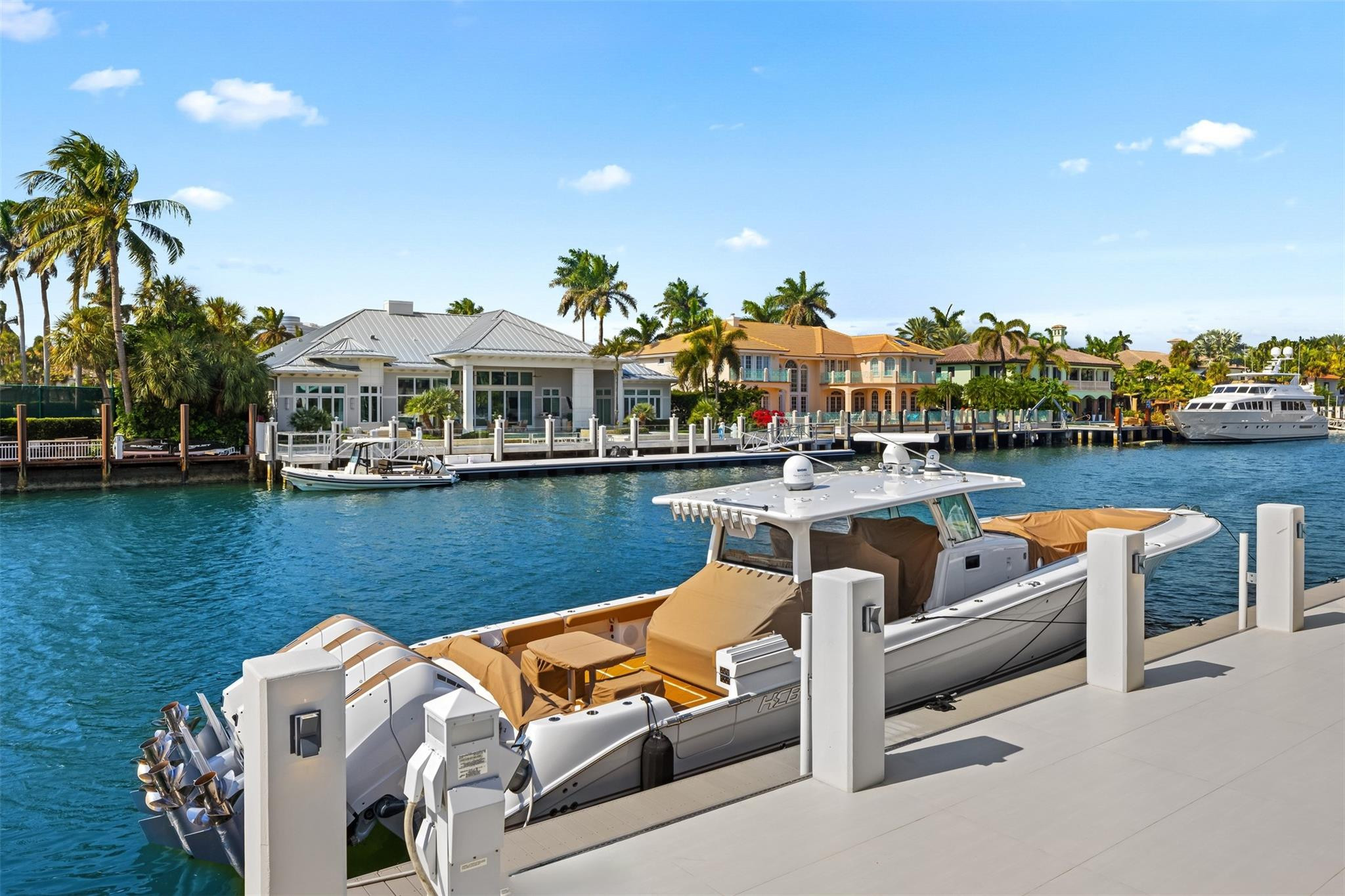 2520 DEL LAGO, Fort Lauderdale FL 33316