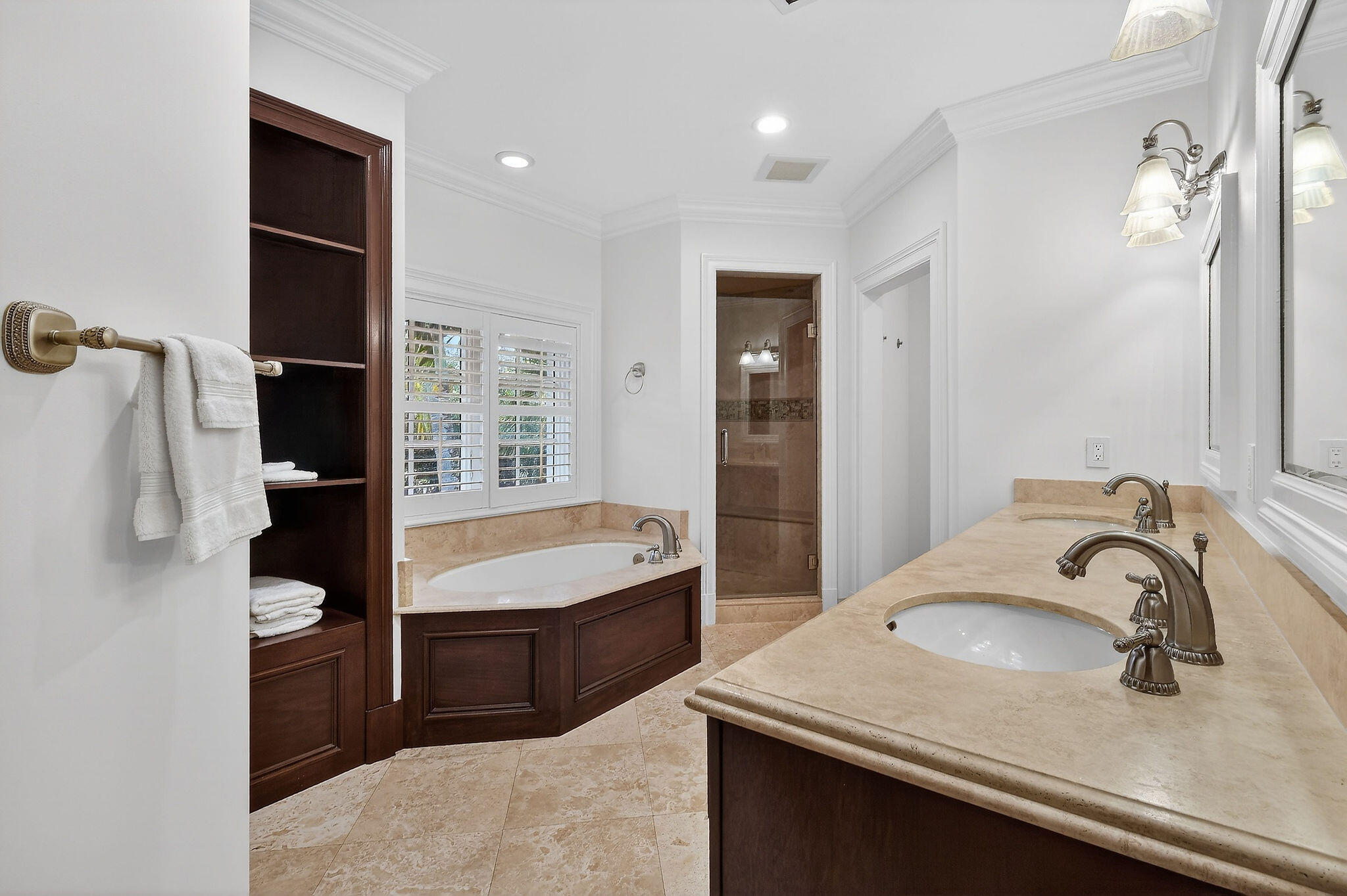 107 Schooner, Jupiter FL 33477