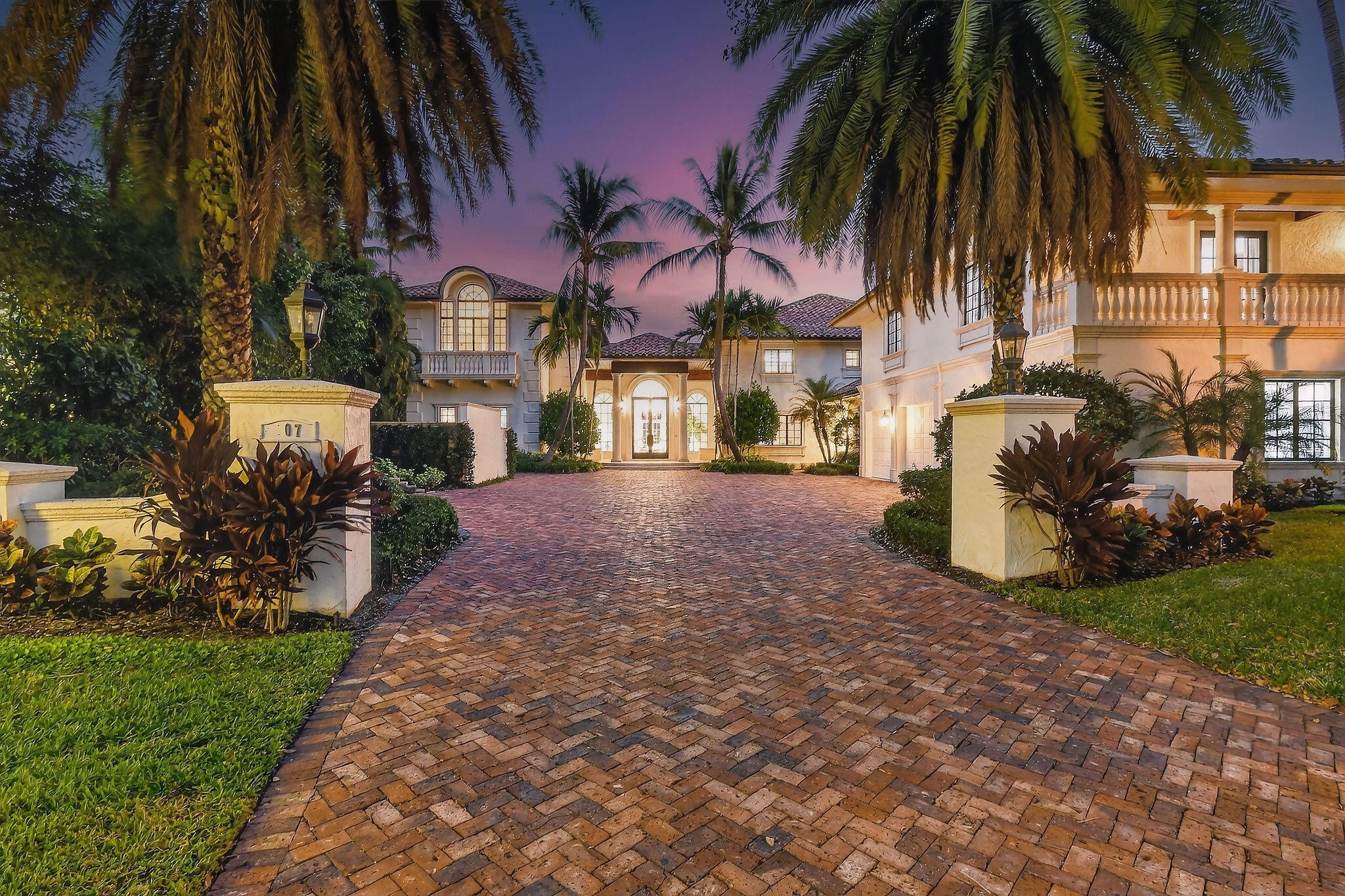 107 Schooner, Jupiter FL 33477