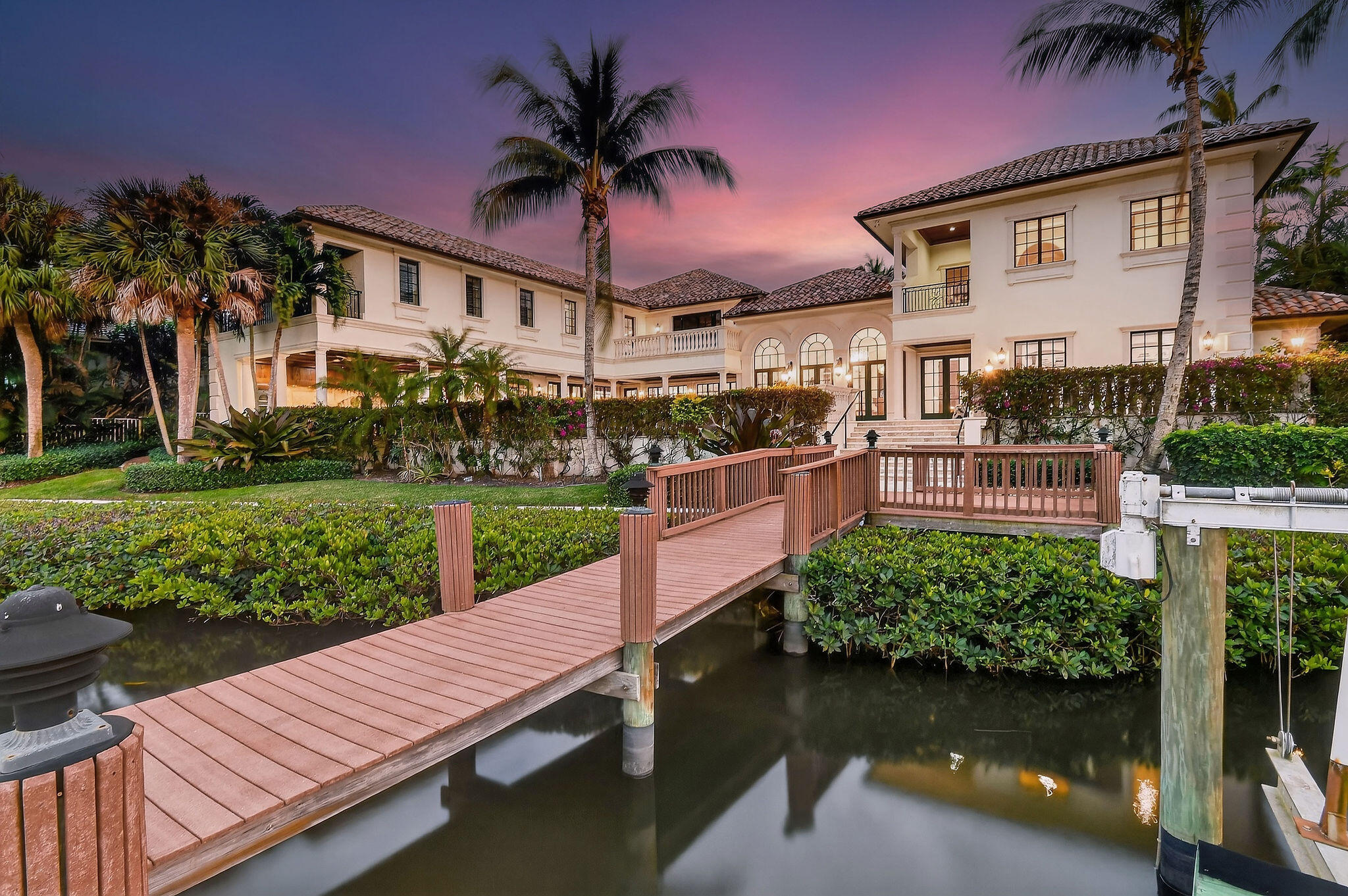 107 Schooner, Jupiter FL 33477