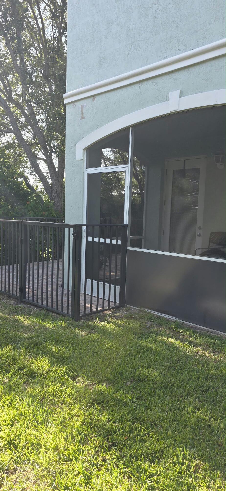 2370 Center Stone, Riviera Beach FL 33404