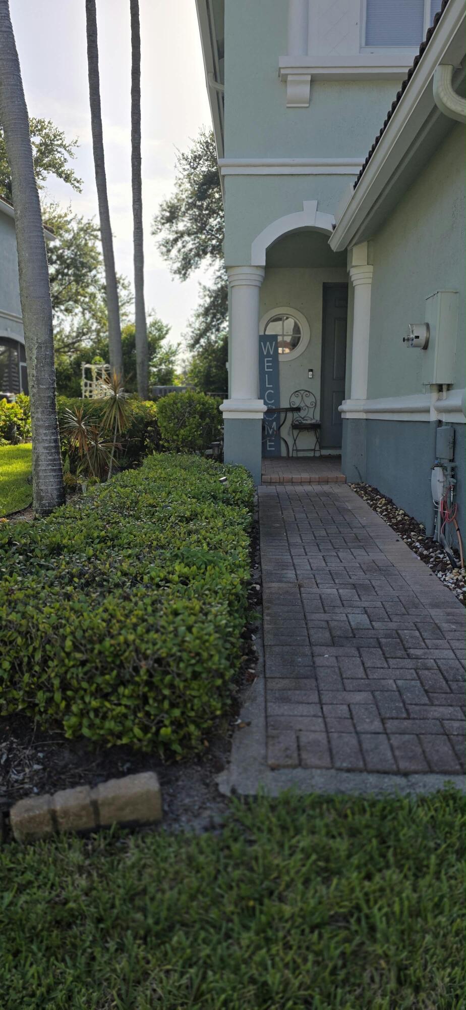 2370 Center Stone, Riviera Beach FL 33404