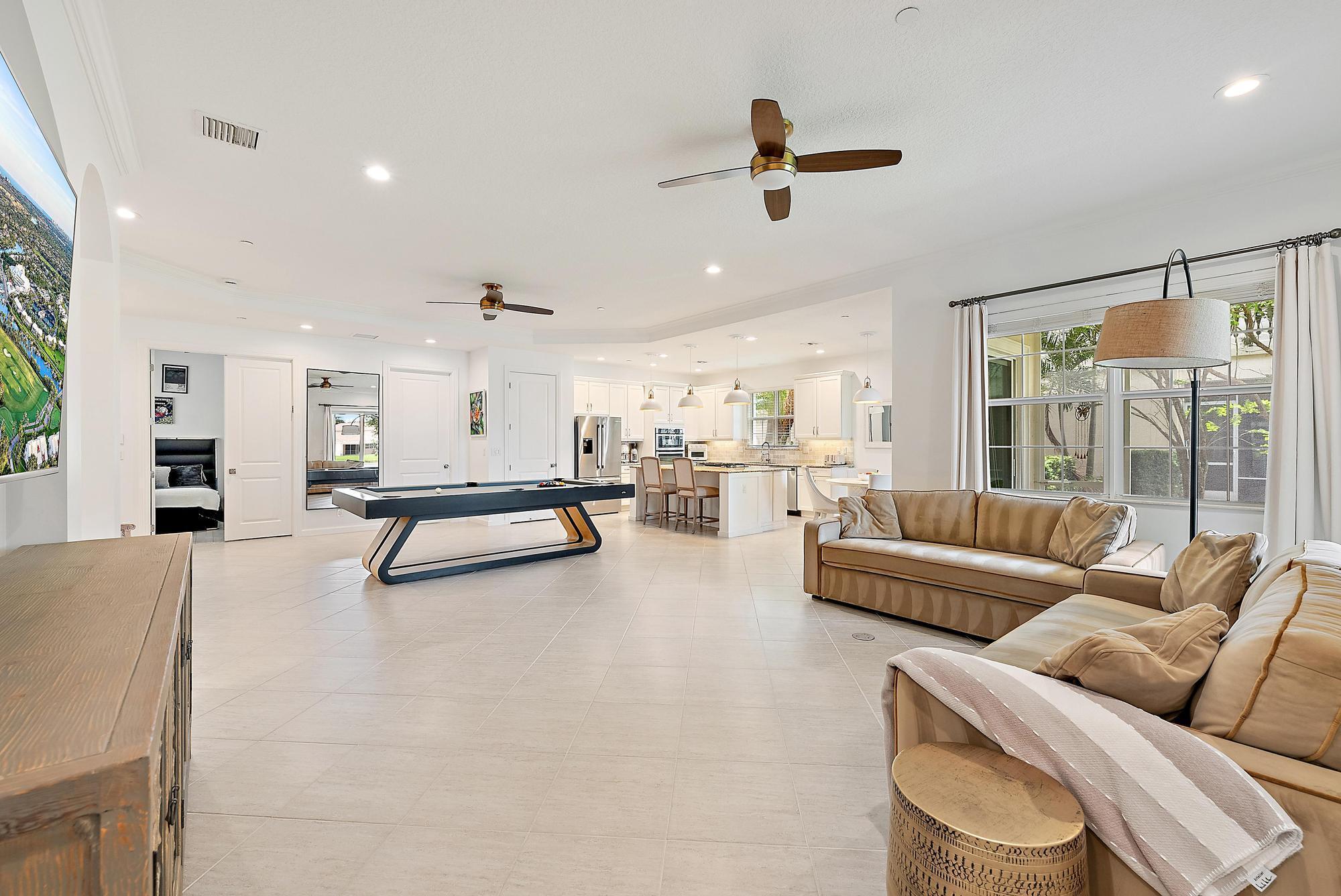 115 Tresana #35, Jupiter FL 33478