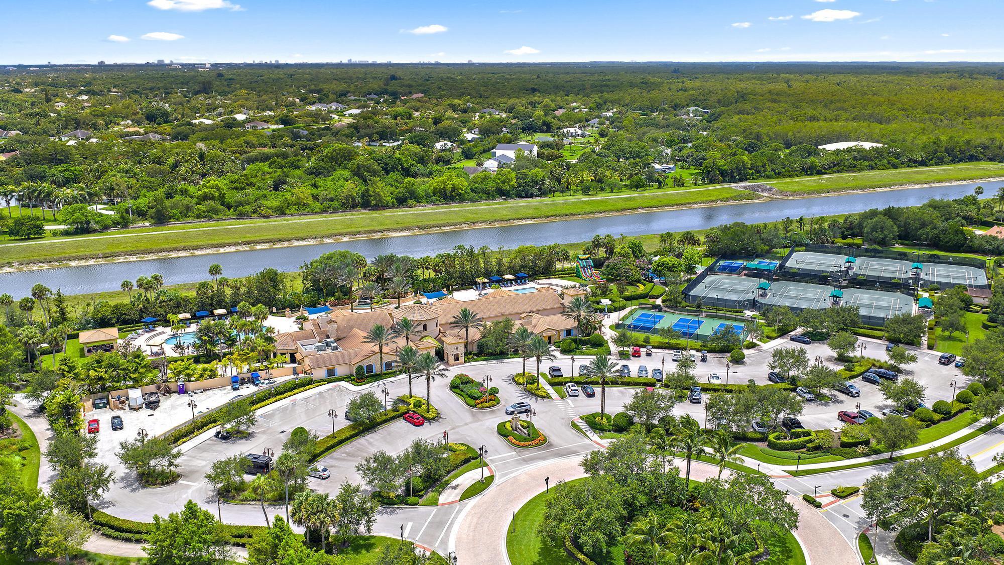 115 Tresana #35, Jupiter FL 33478
