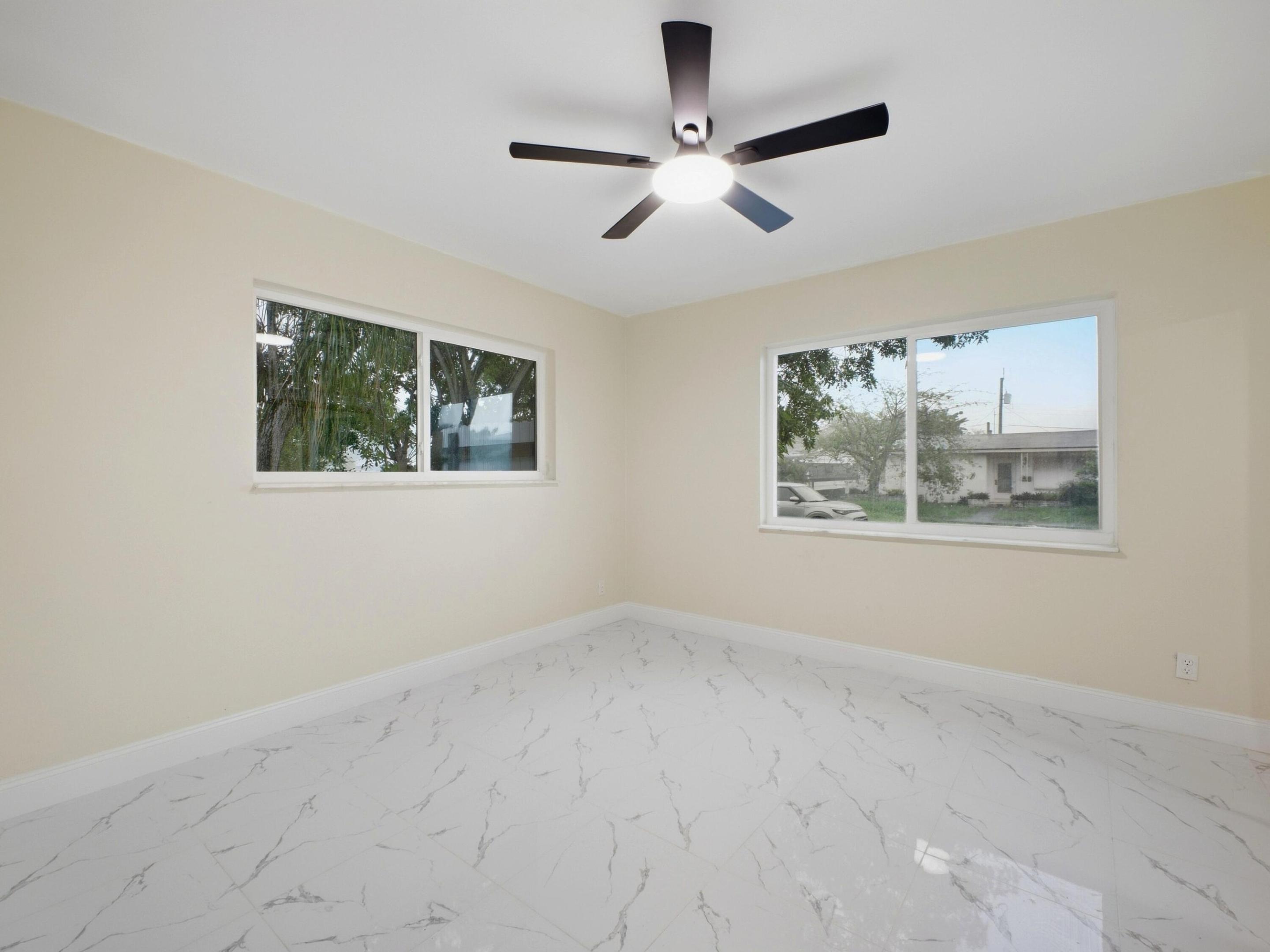 1421 Crest, Lake Worth FL 33461