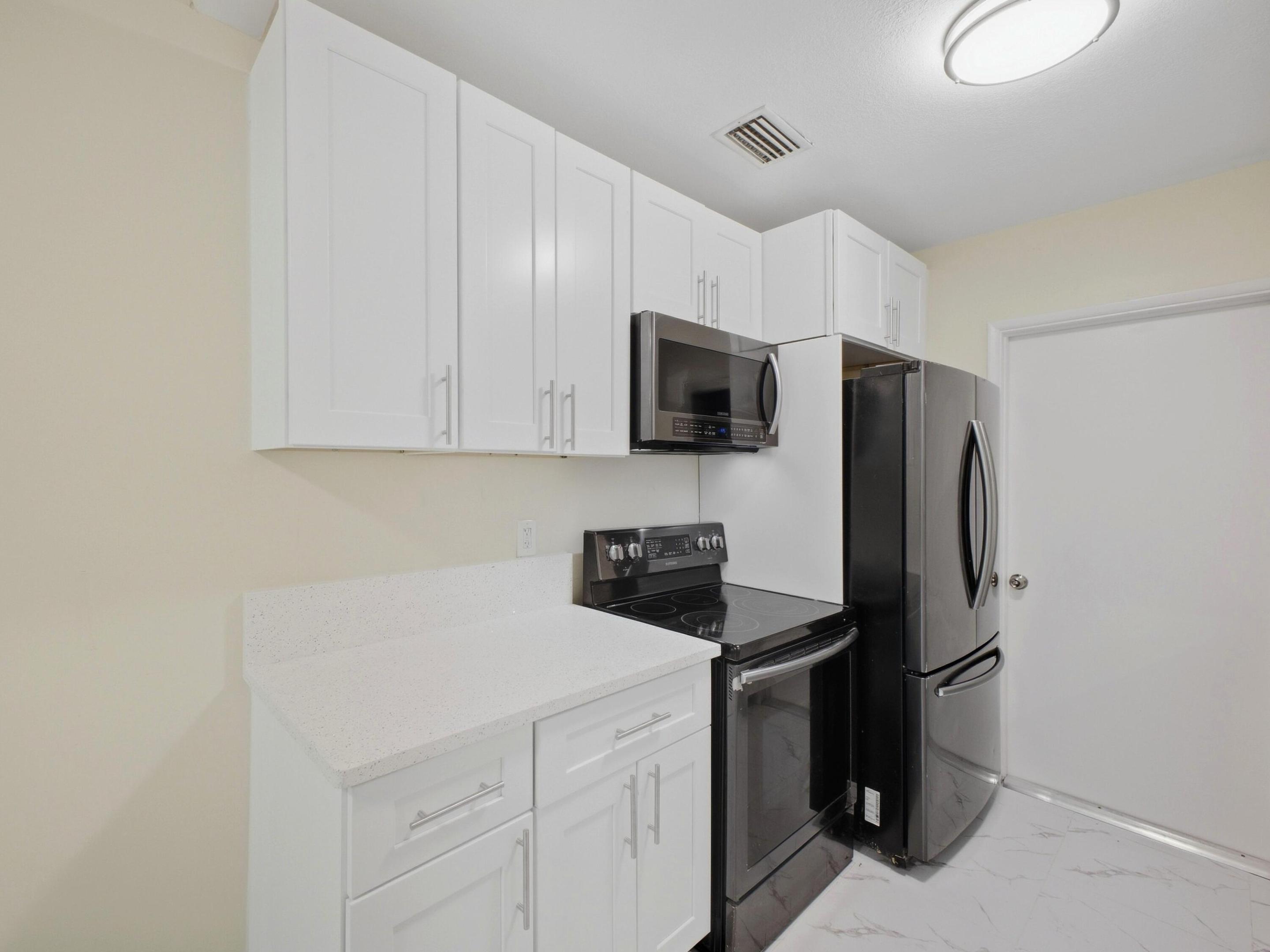 1421 Crest, Lake Worth FL 33461