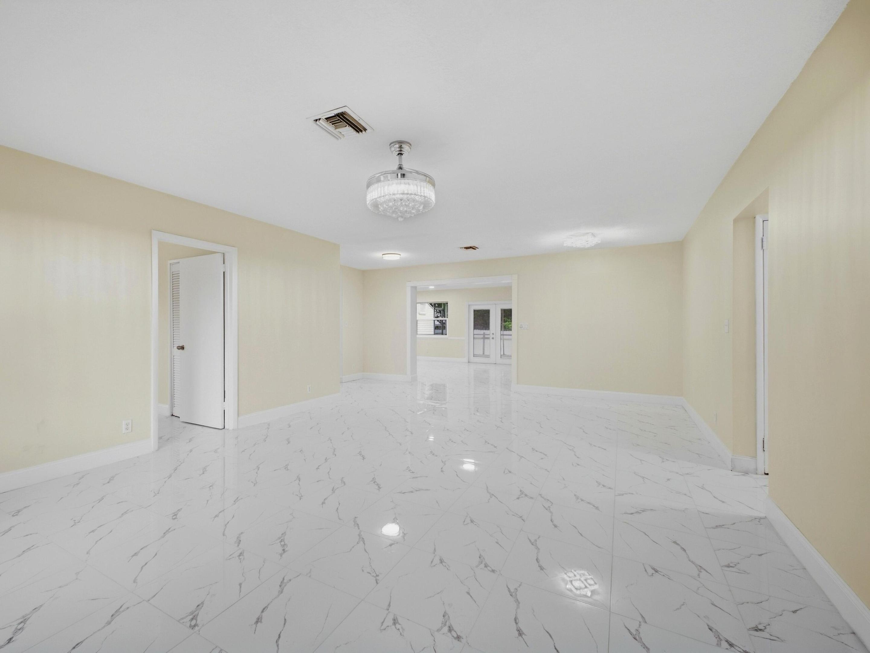 1421 Crest, Lake Worth FL 33461