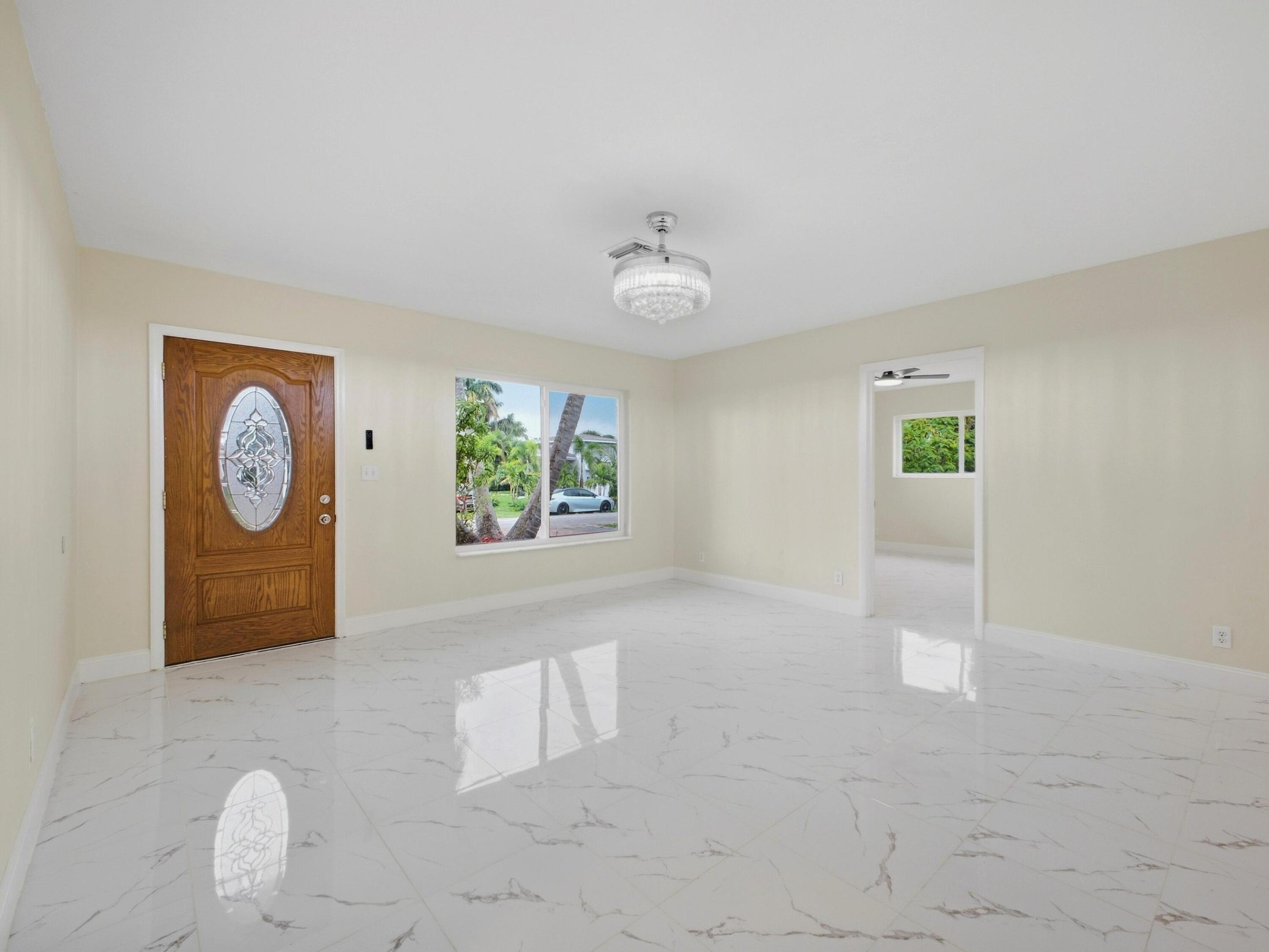 1421 Crest, Lake Worth FL 33461