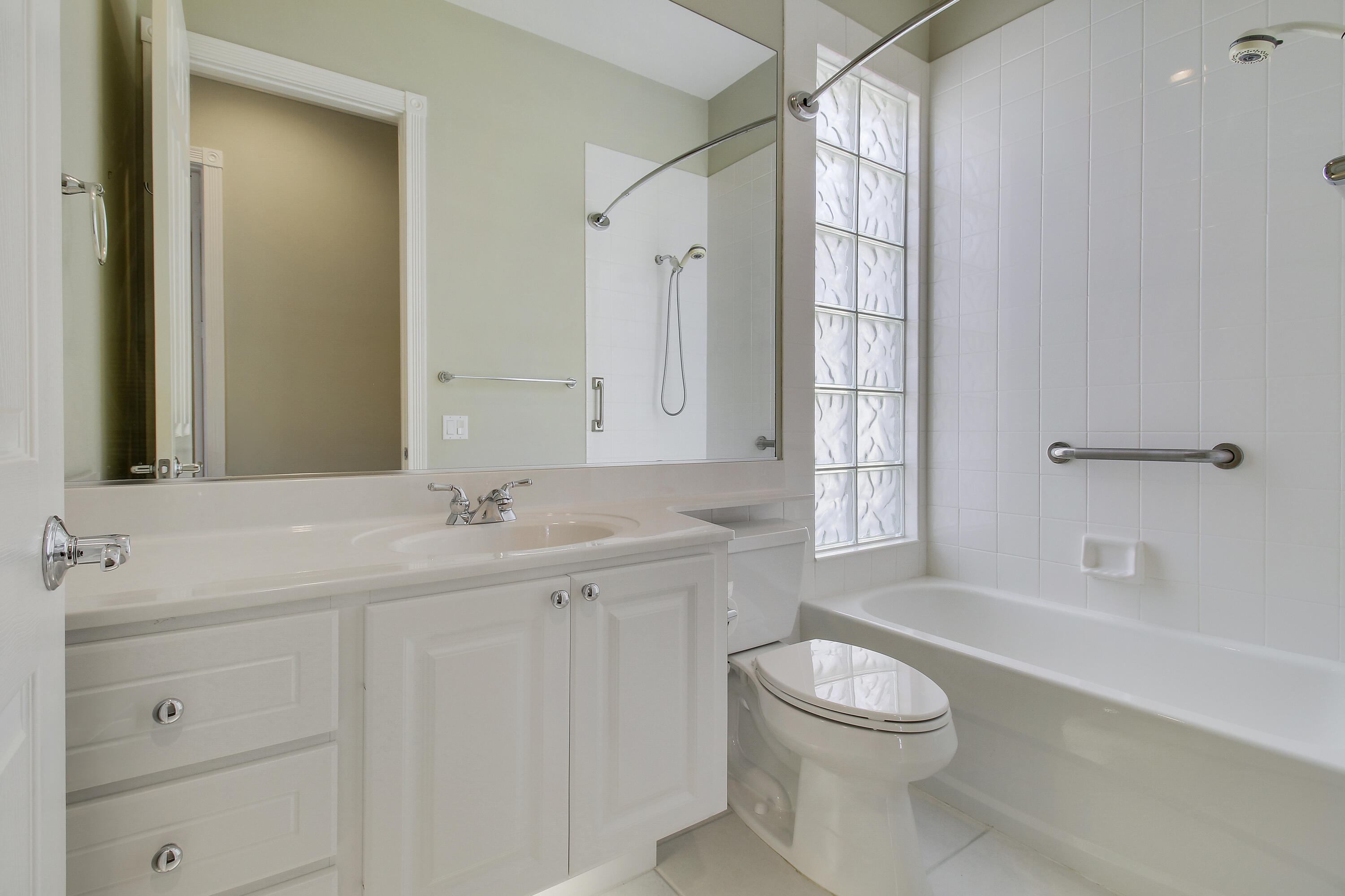 4718 Dovehill, Palm Beach Gardens FL 33418