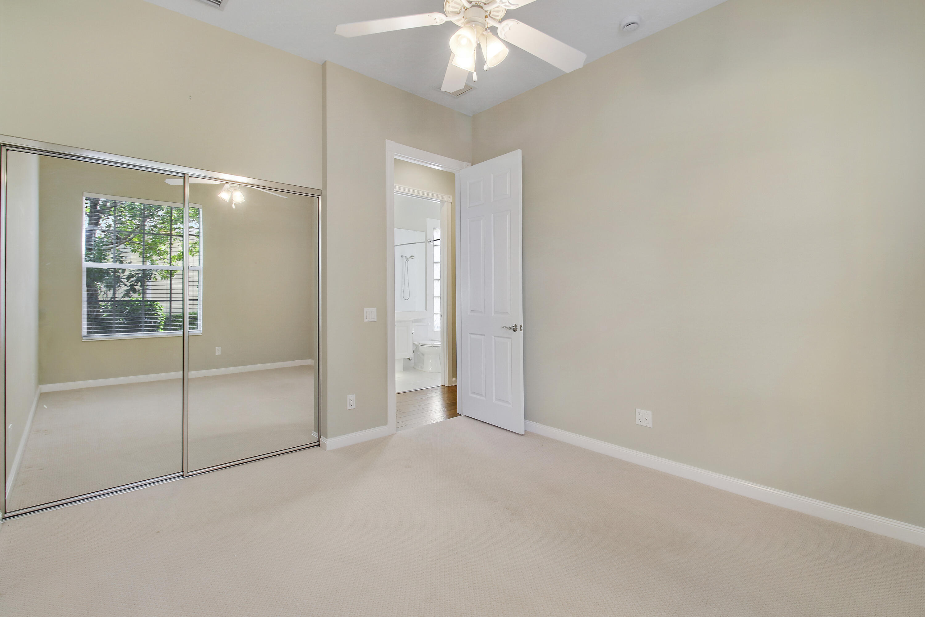 4718 Dovehill, Palm Beach Gardens FL 33418