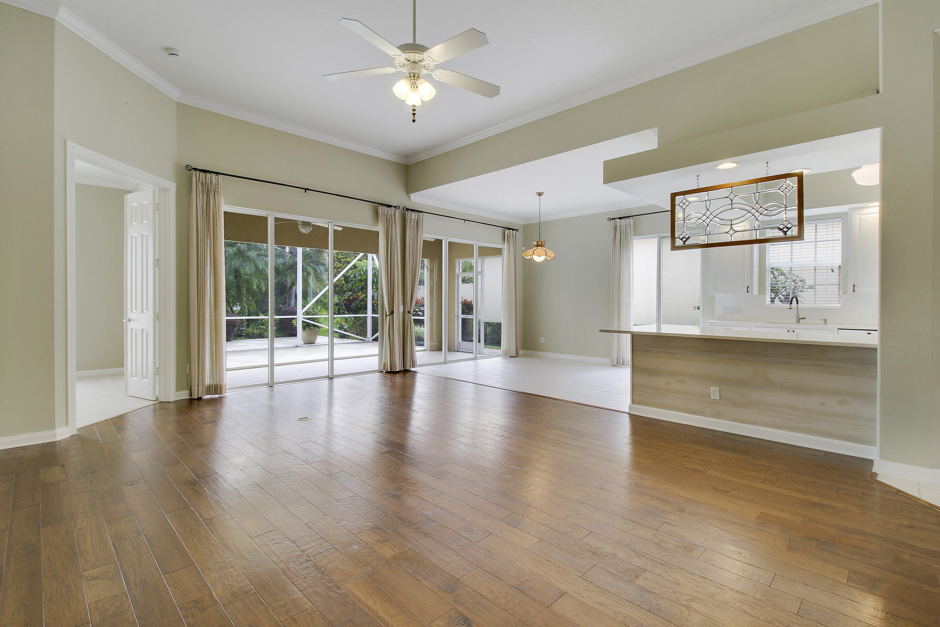 4718 Dovehill, Palm Beach Gardens FL 33418