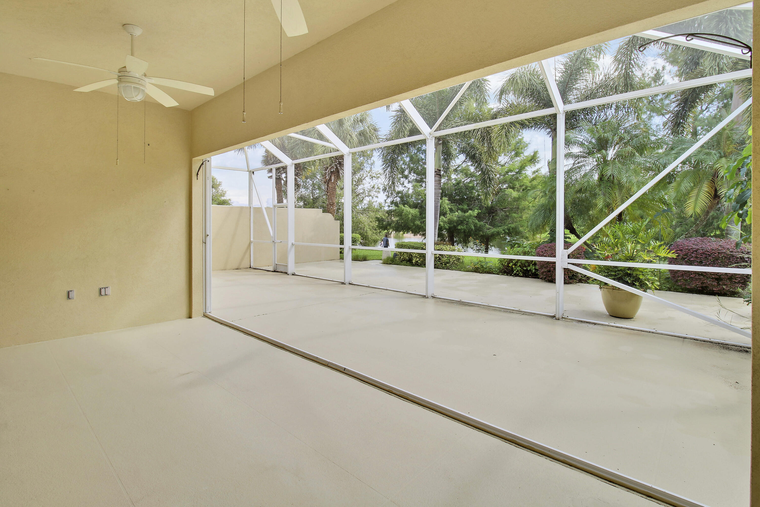 4718 Dovehill, Palm Beach Gardens FL 33418
