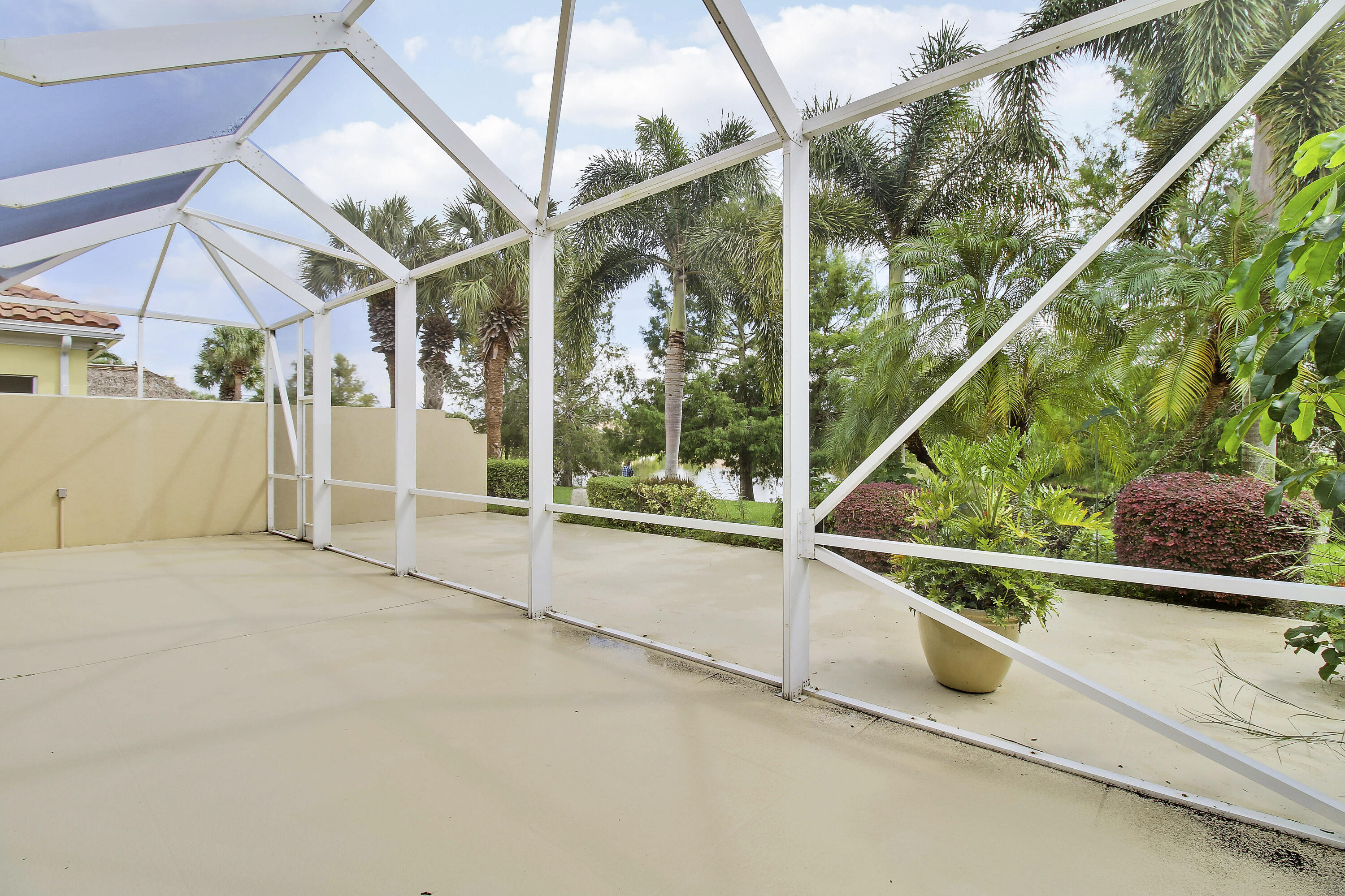 4718 Dovehill, Palm Beach Gardens FL 33418
