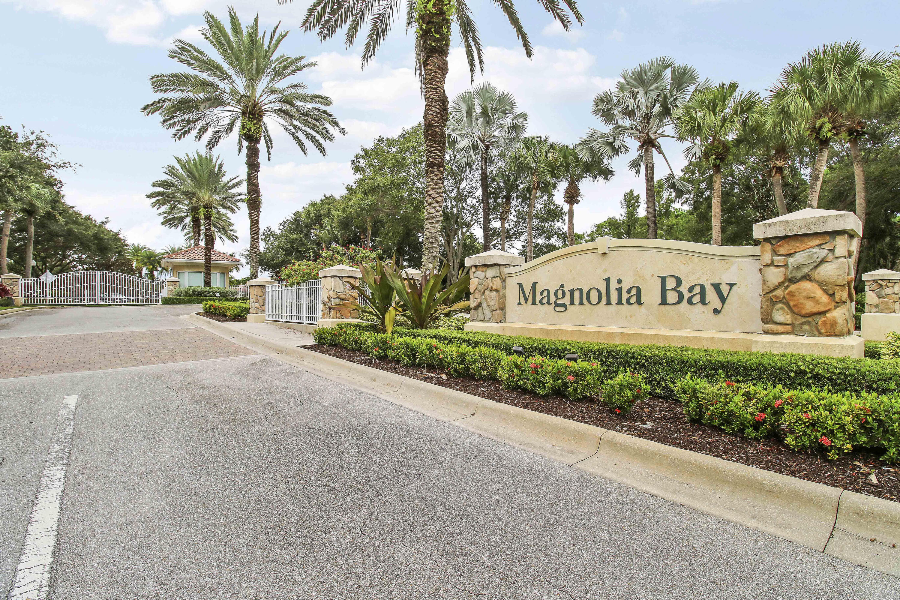4718 Dovehill, Palm Beach Gardens FL 33418
