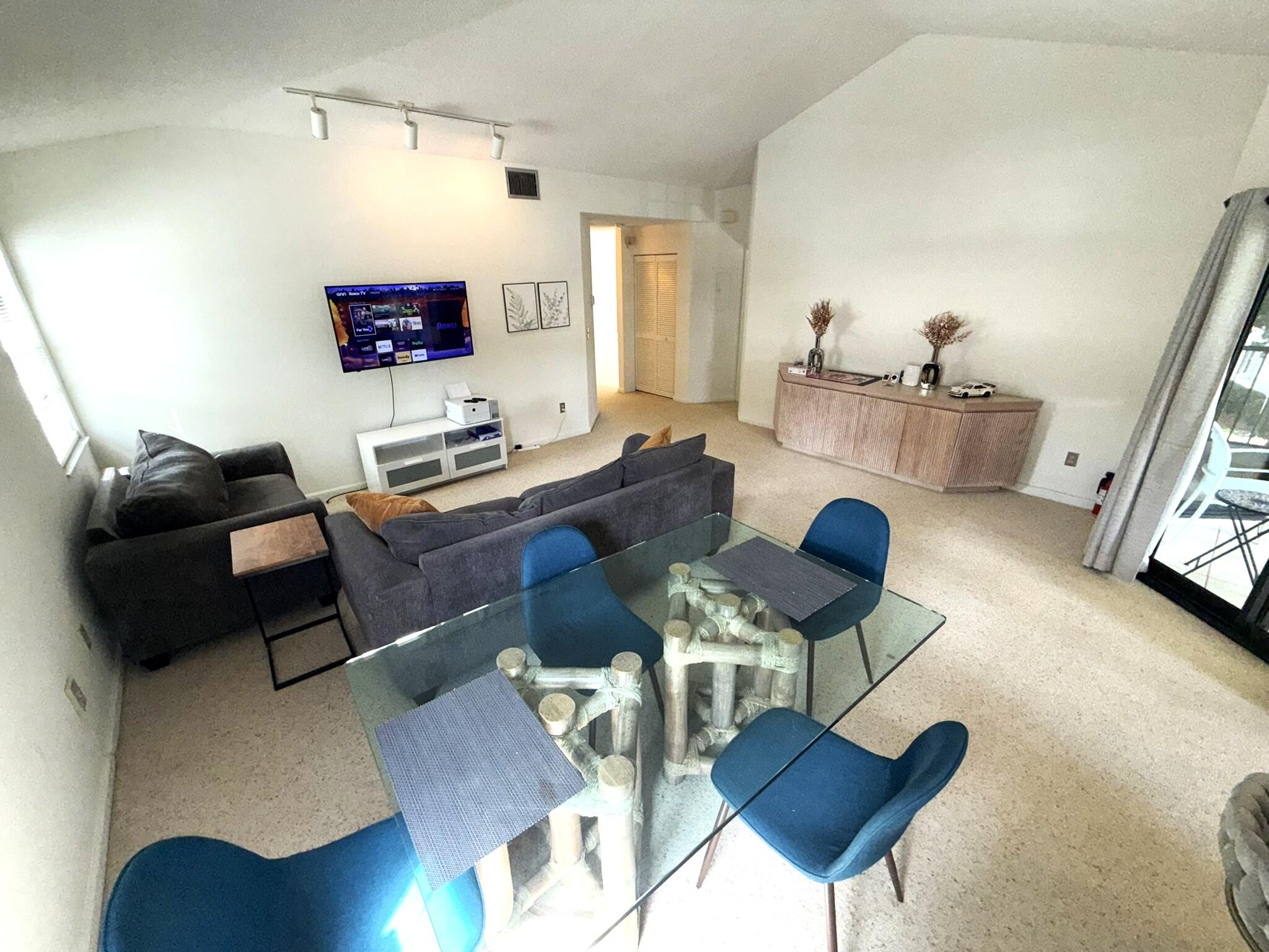 6690 Montego Bay #F, Boca Raton FL 33433