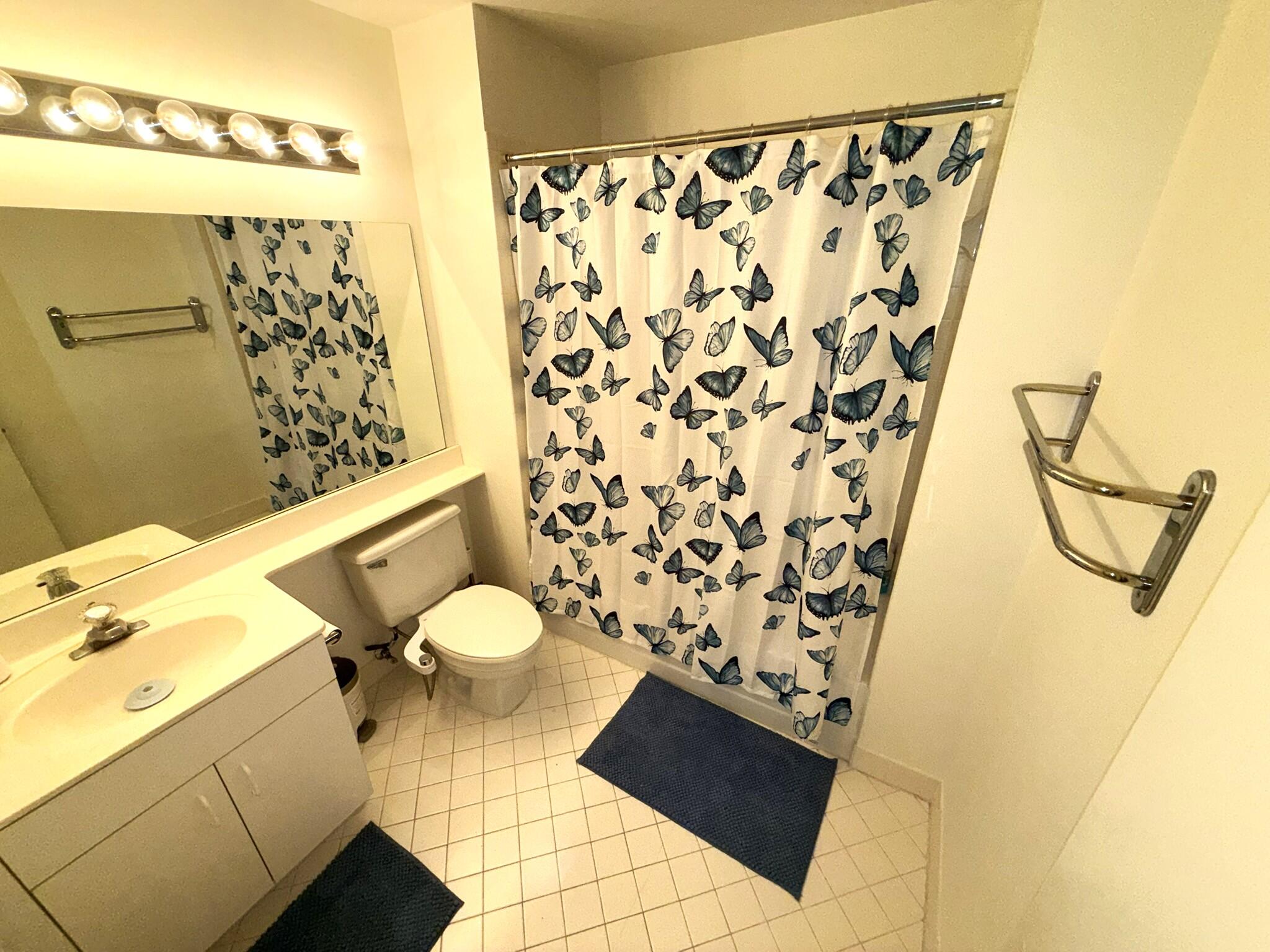6690 Montego Bay #F, Boca Raton FL 33433