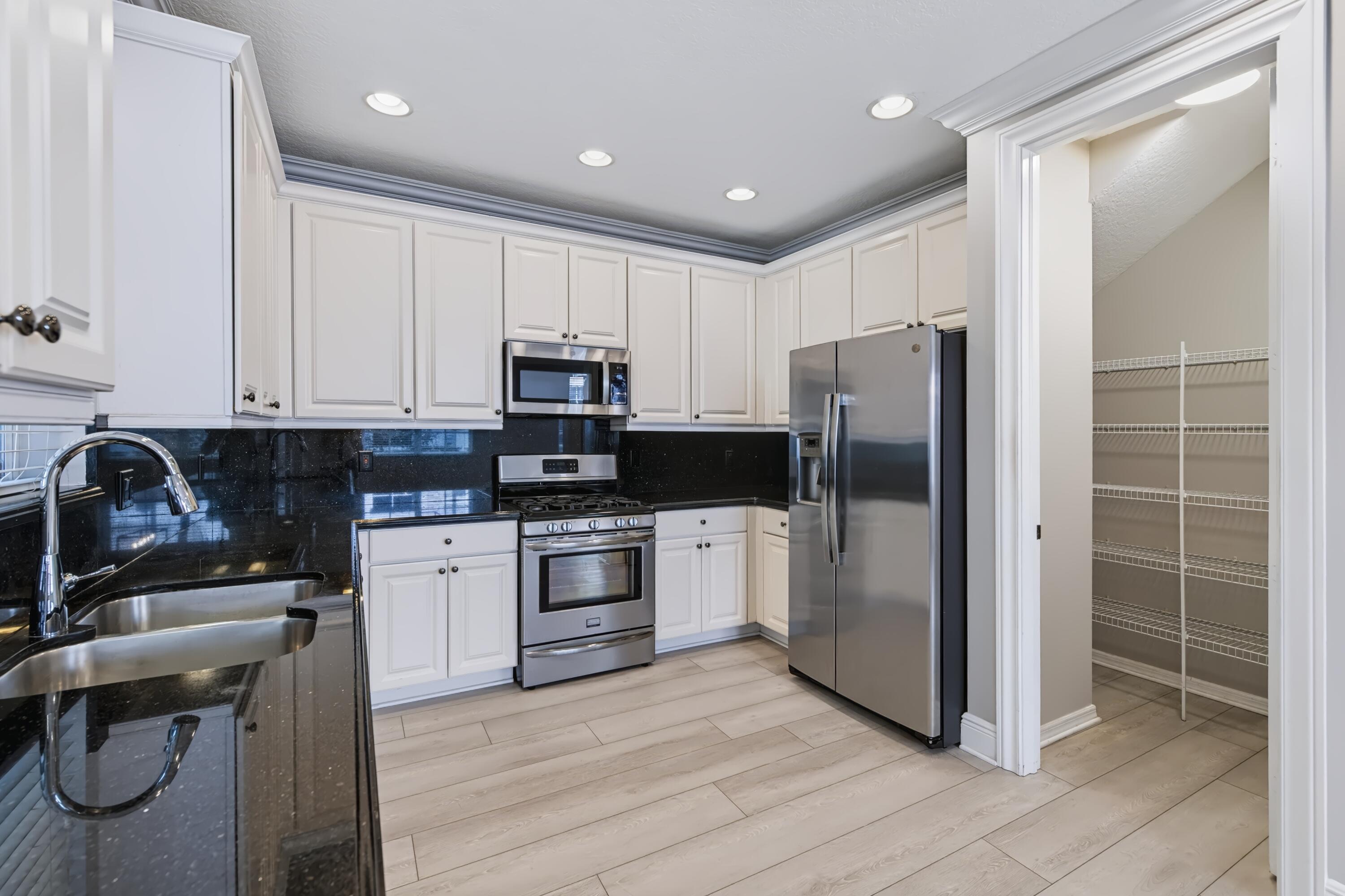 379 Columbus, Palm Beach Gardens FL 33410