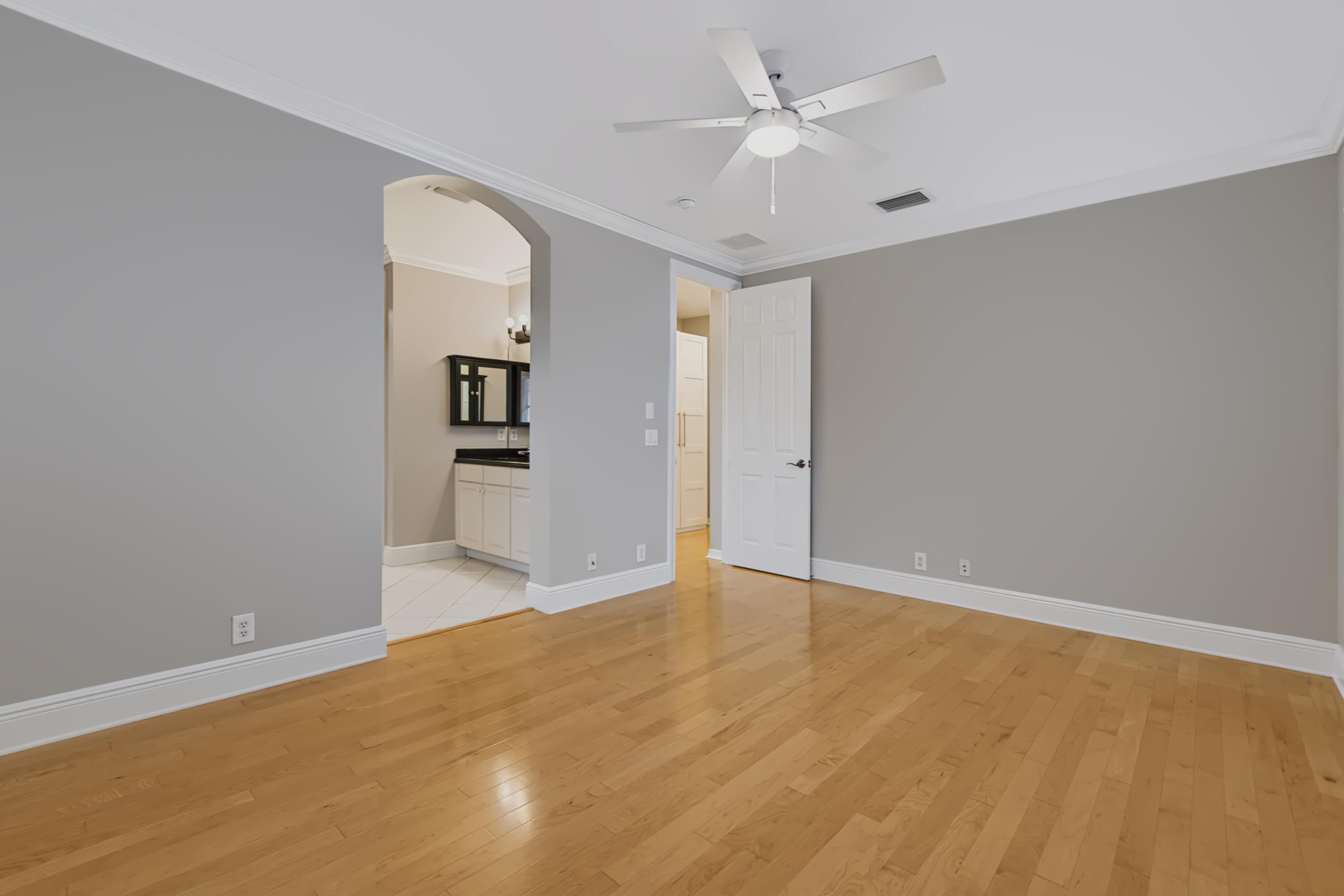 379 Columbus, Palm Beach Gardens FL 33410