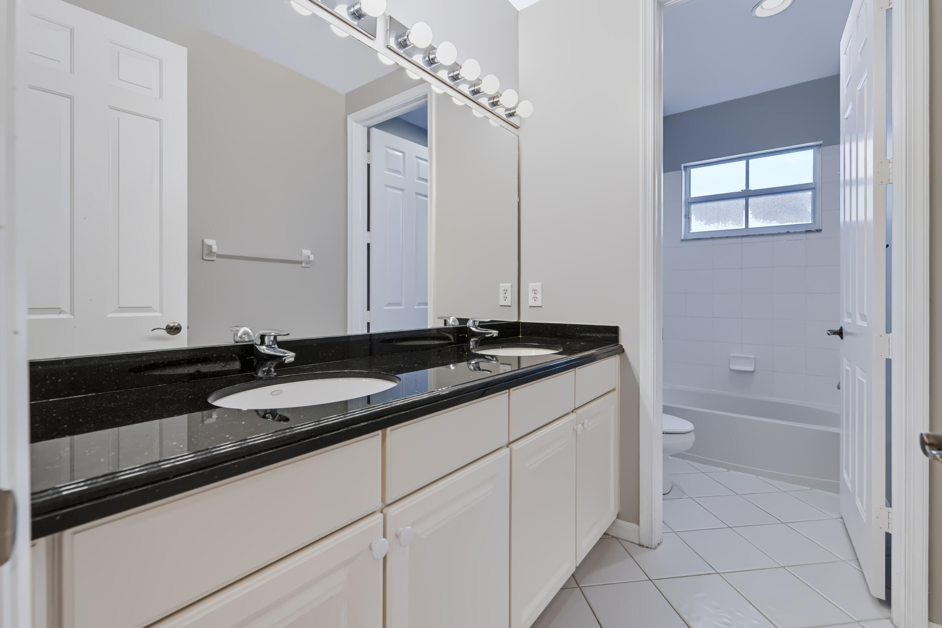 379 Columbus, Palm Beach Gardens FL 33410