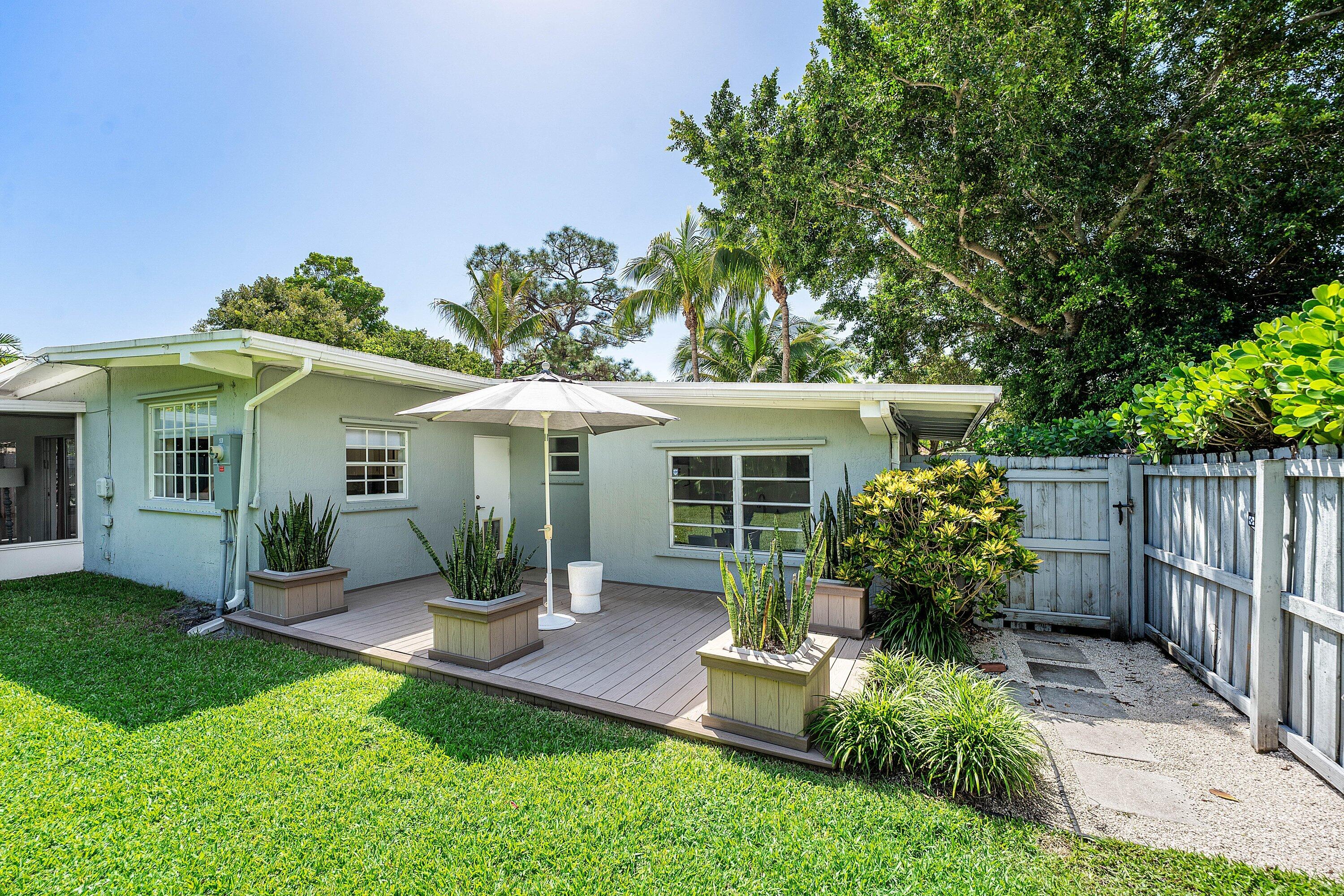 233 LAKE, Delray Beach FL 33444