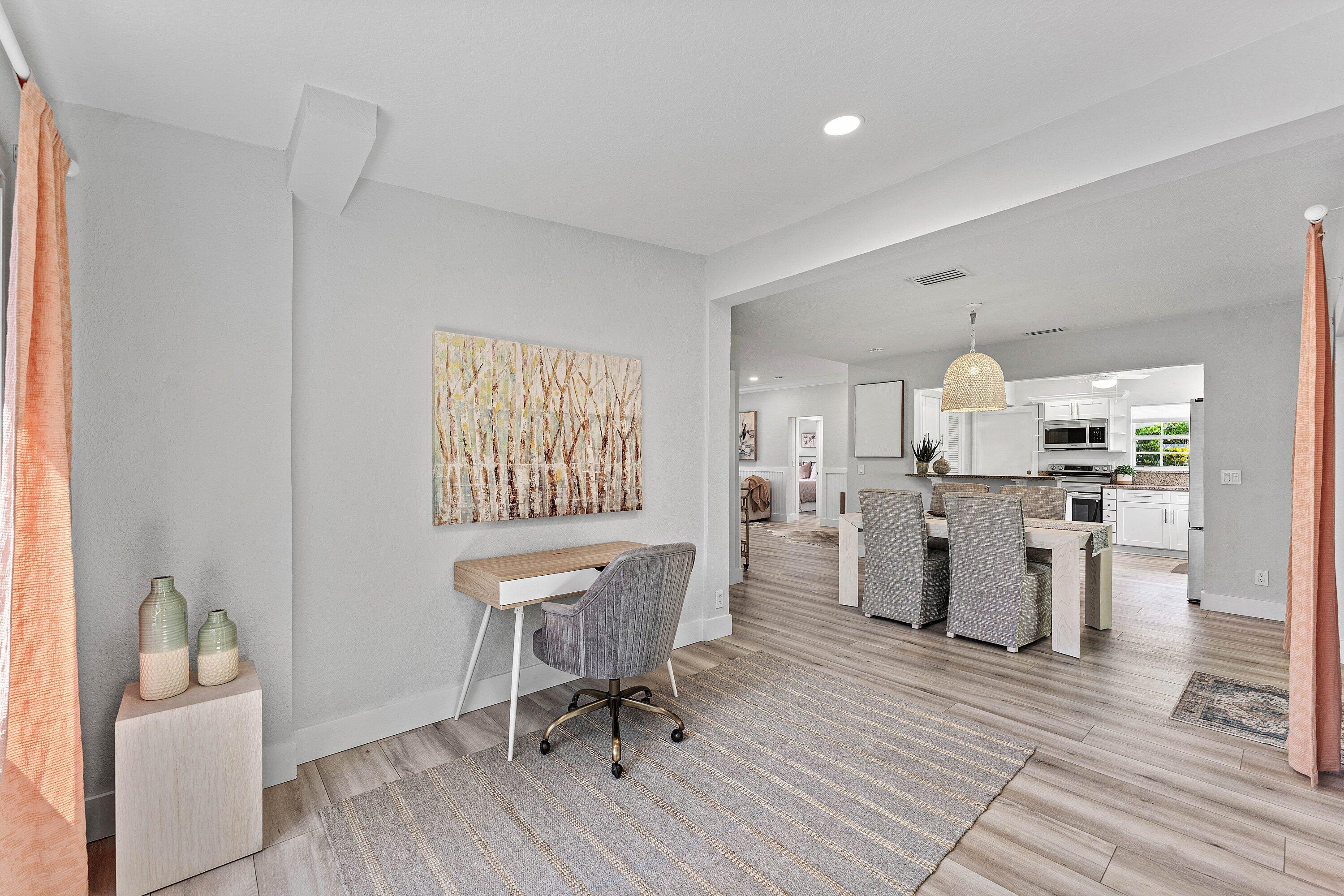 233 LAKE, Delray Beach FL 33444
