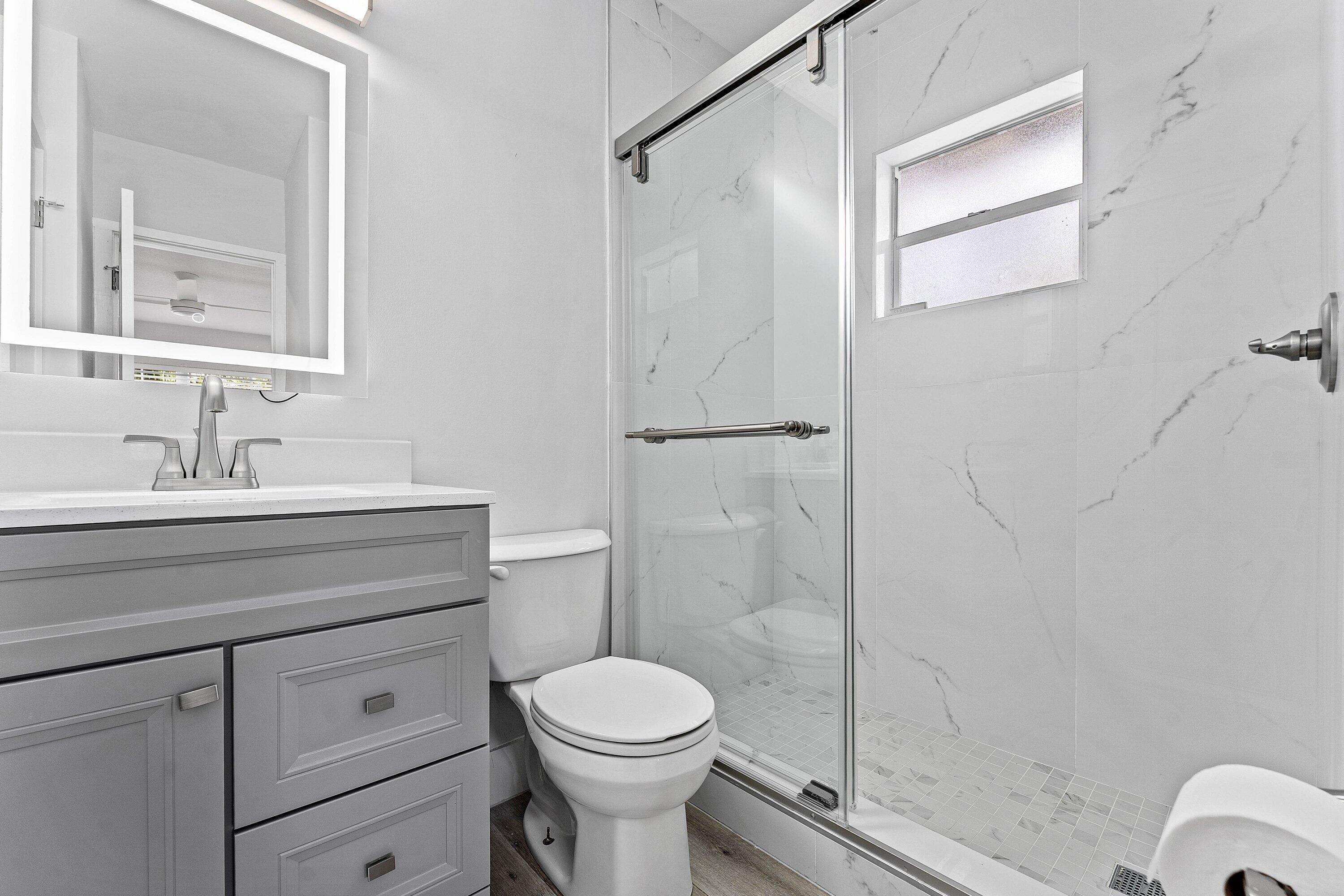 233 LAKE, Delray Beach FL 33444