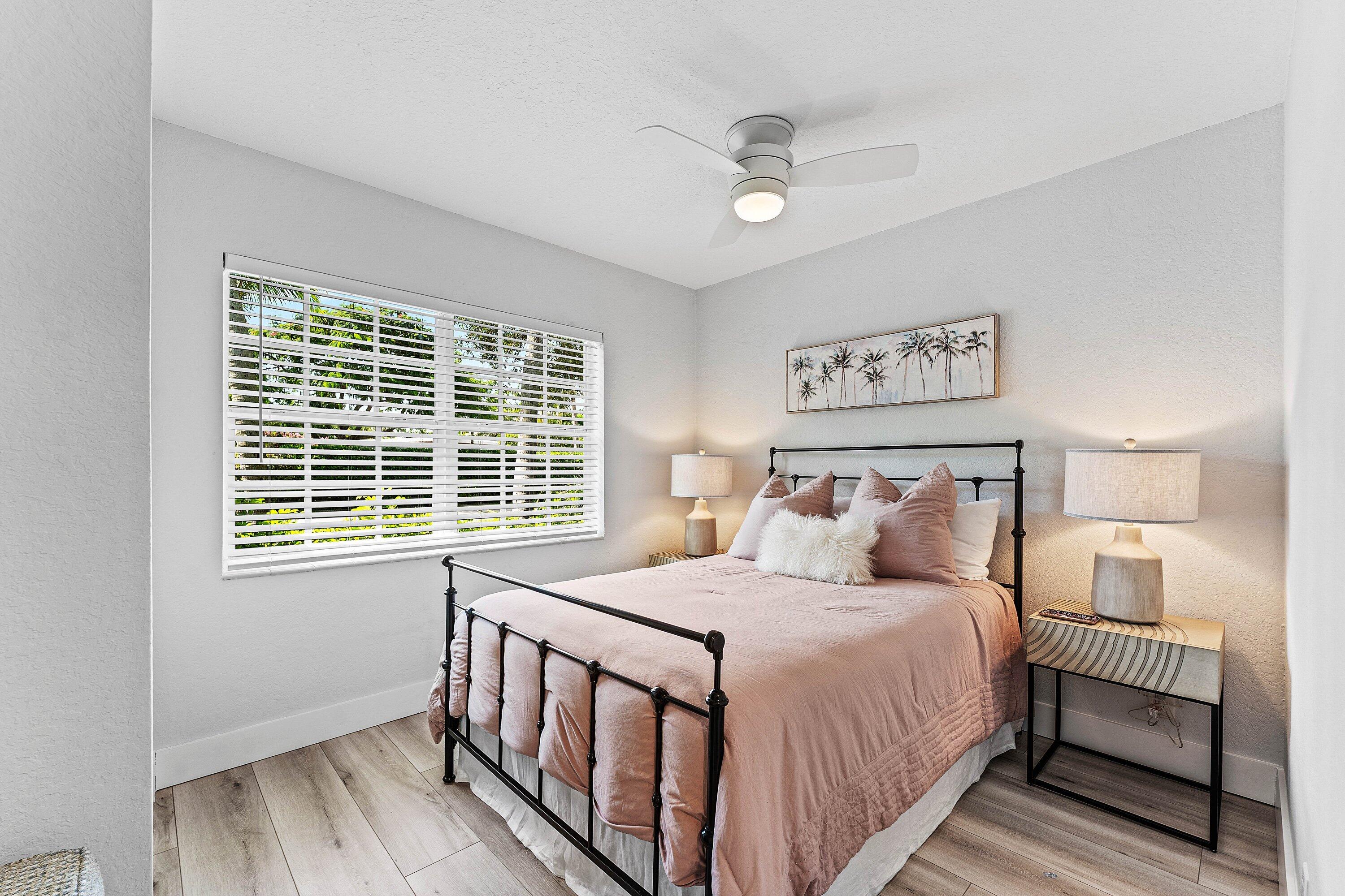 233 LAKE, Delray Beach FL 33444