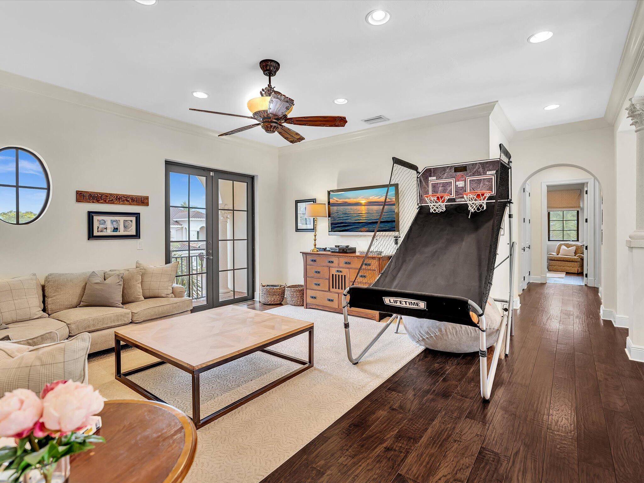 6843 Lost Garden, Parkland FL 33076