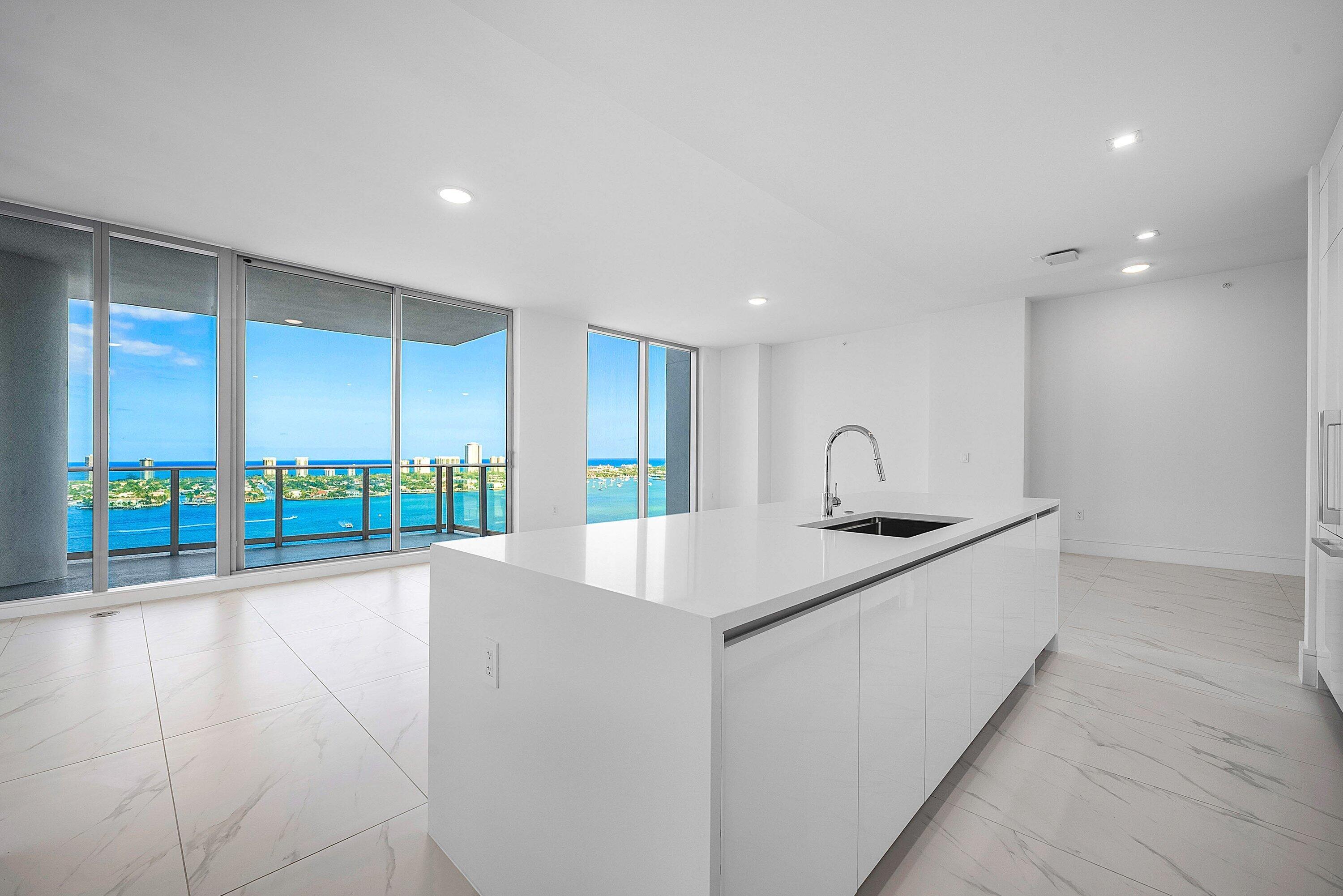220 Lake Shore #2202, Lake Park FL 33403