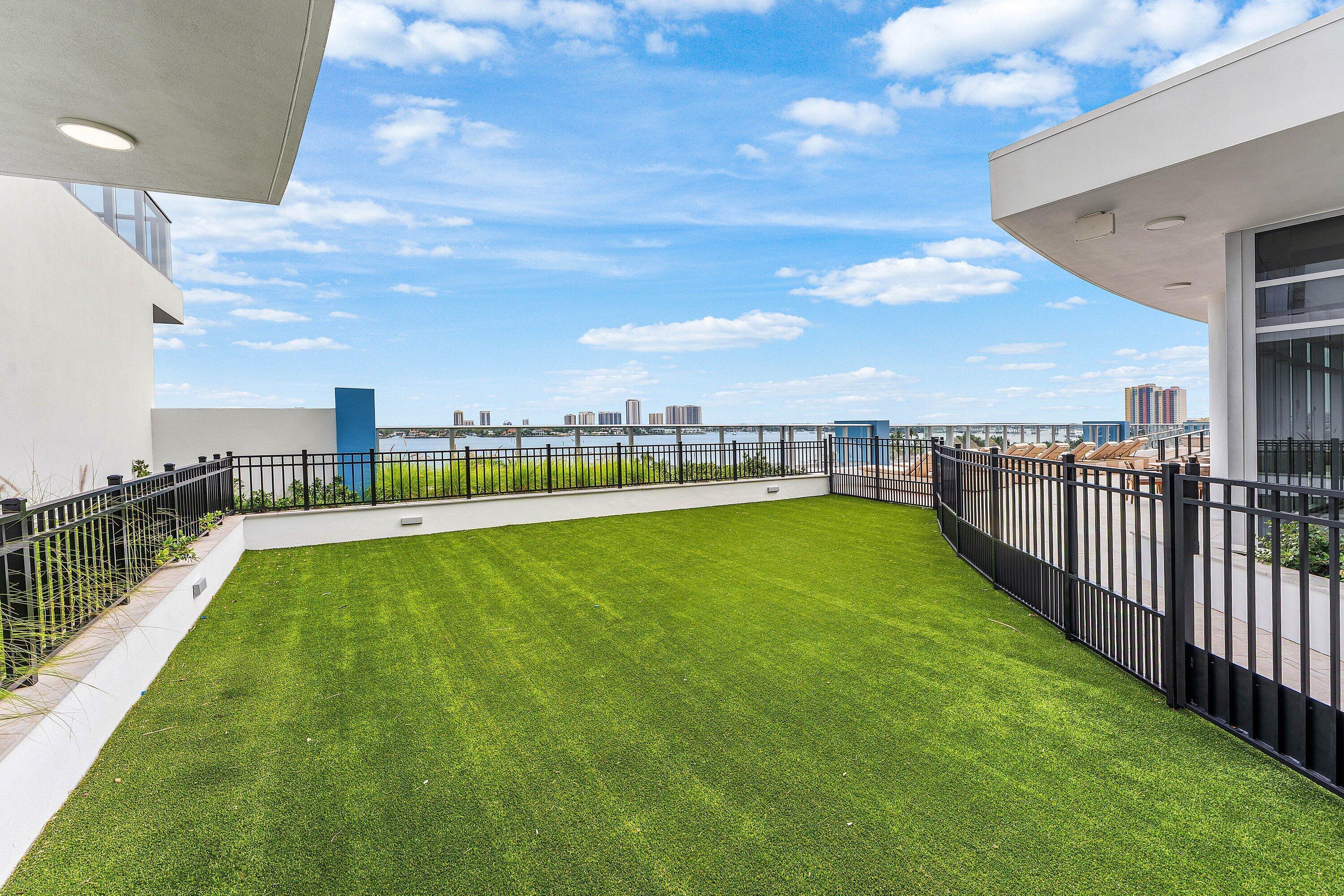 220 Lake Shore #2202, Lake Park FL 33403