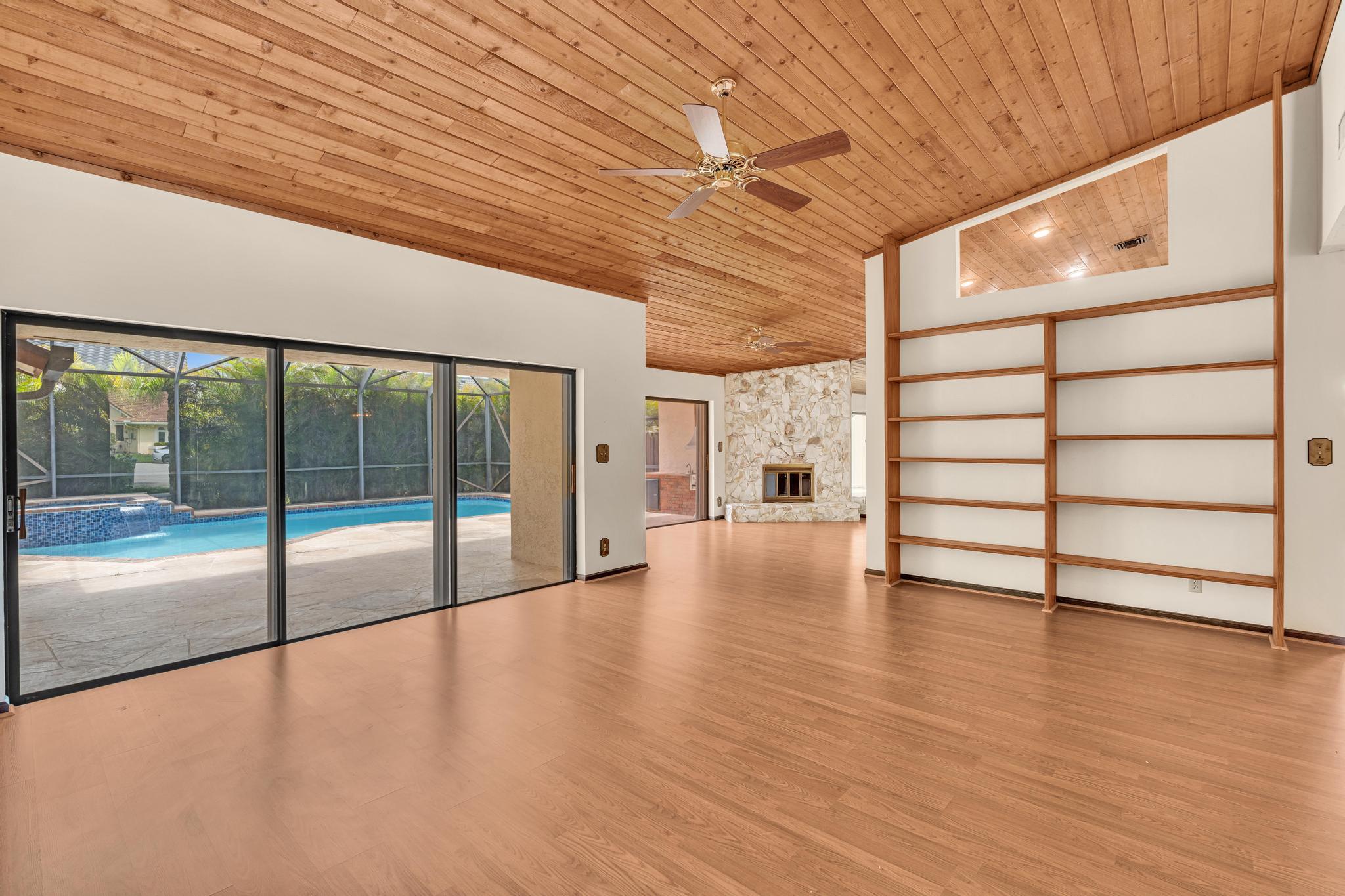 7908 NW 85TH, Tamarac FL 33321