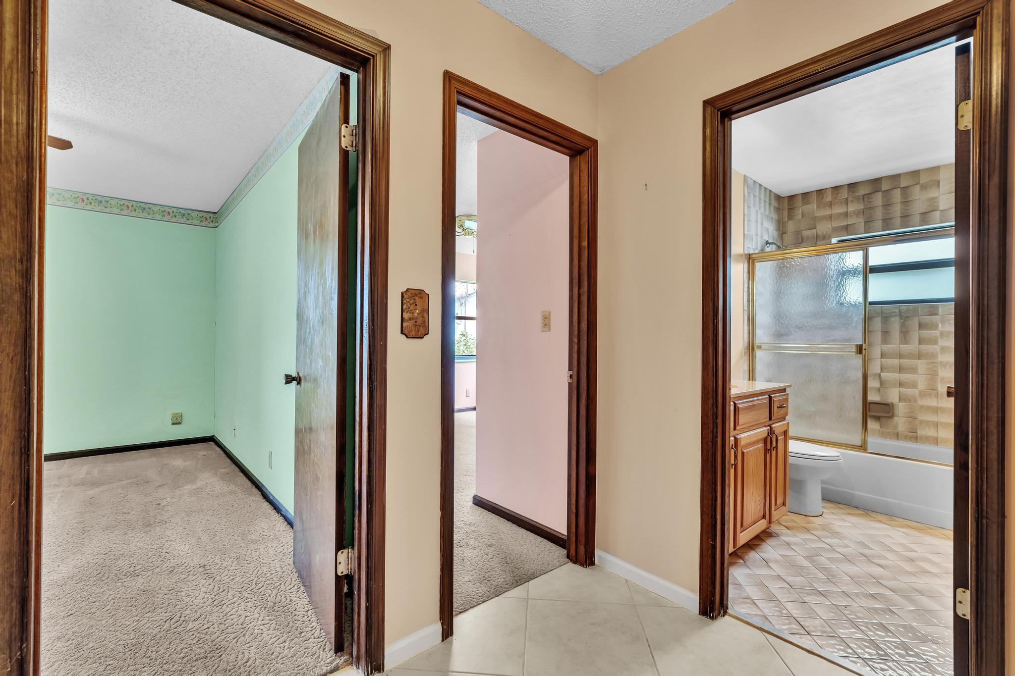 7908 NW 85TH, Tamarac FL 33321