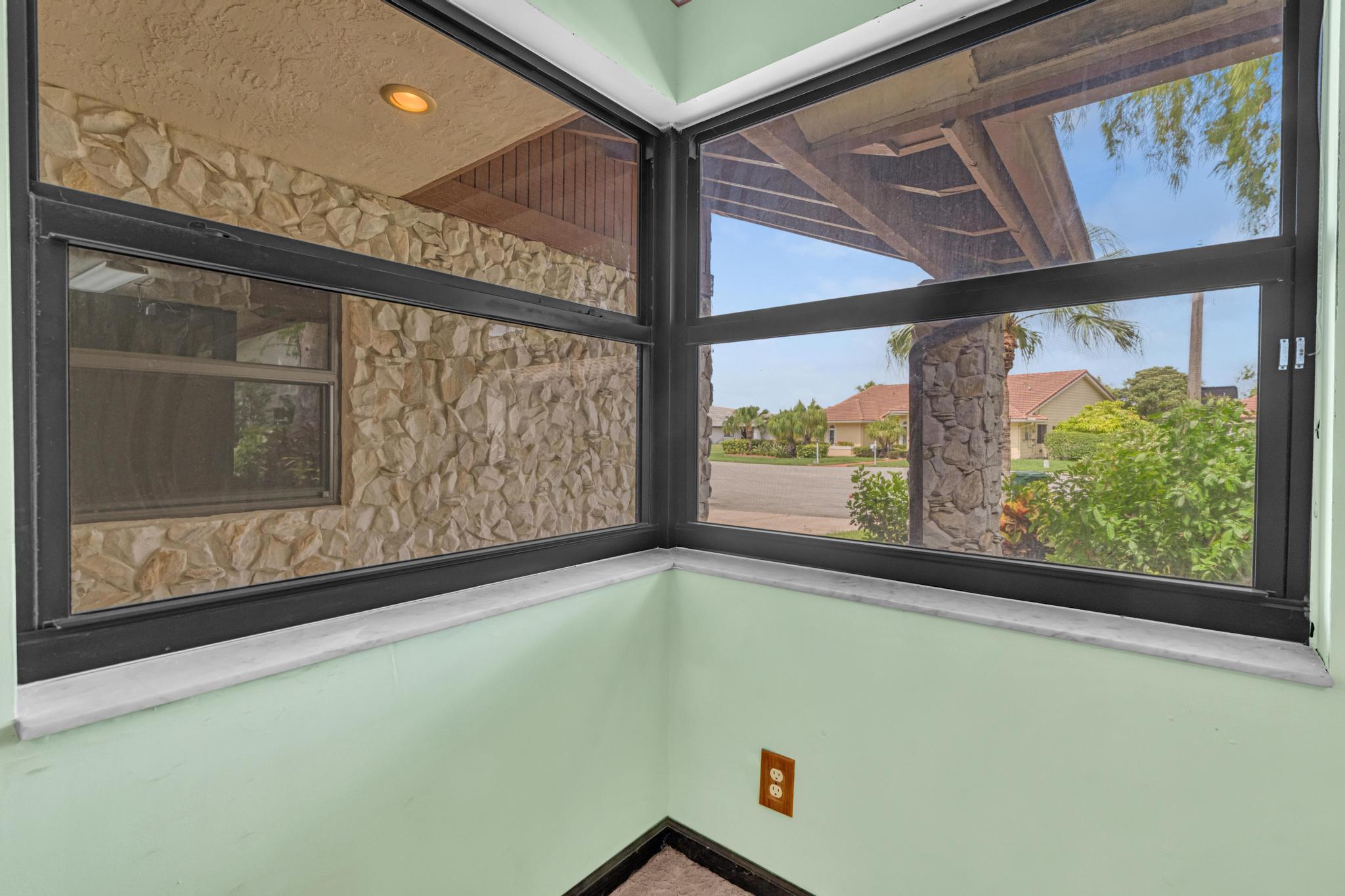 7908 NW 85TH, Tamarac FL 33321