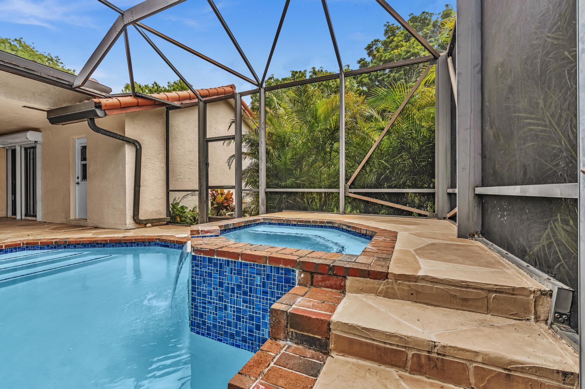 7908 NW 85TH, Tamarac FL 33321