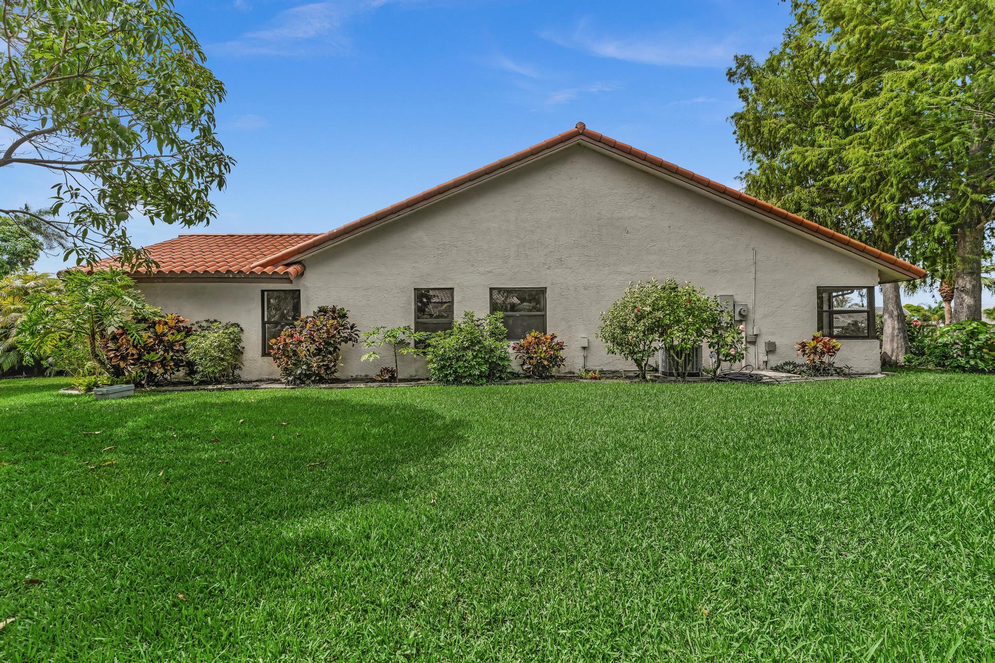 7908 NW 85TH, Tamarac FL 33321
