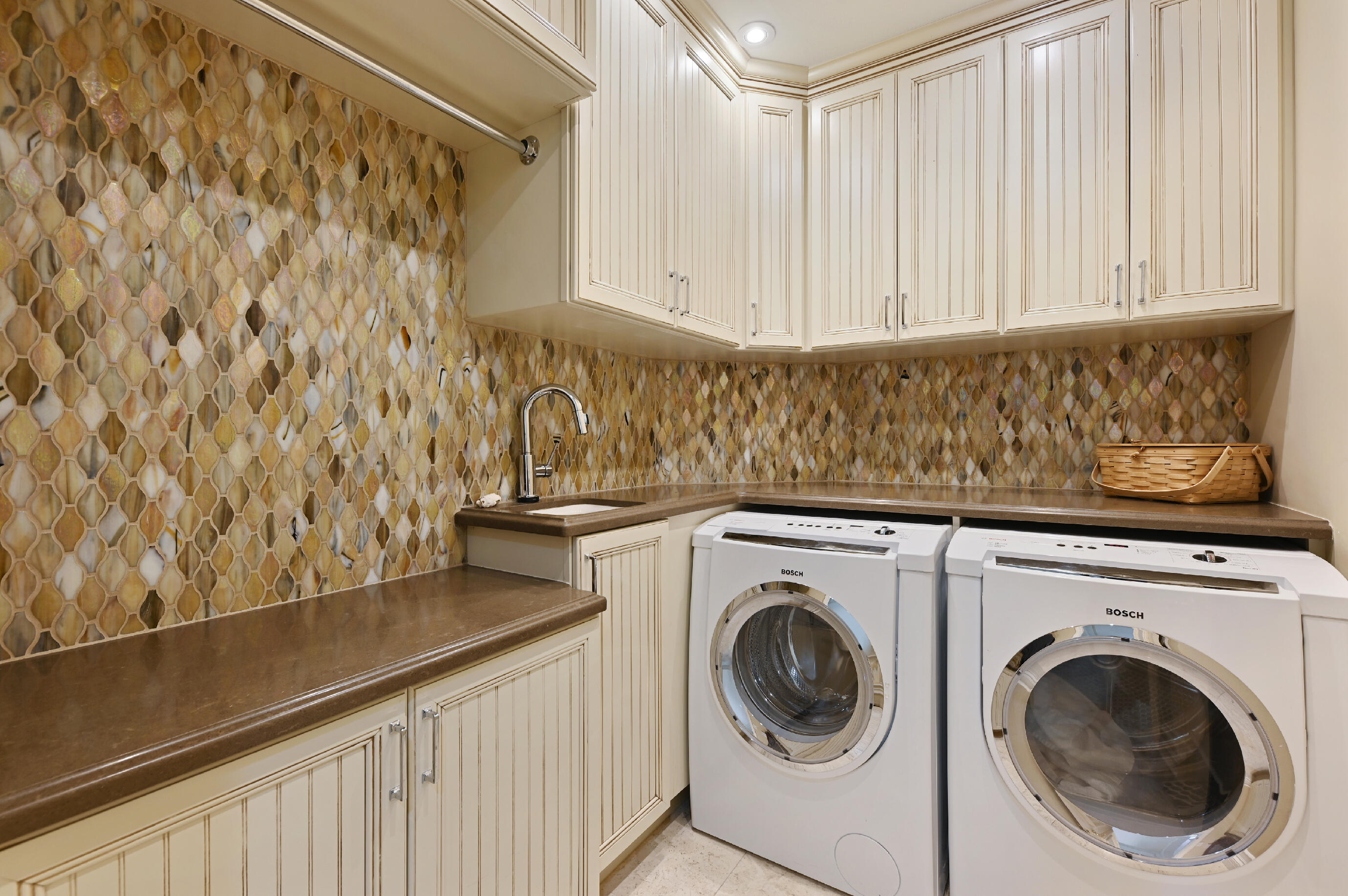 4715 S Ocean, Highland Beach FL 33487