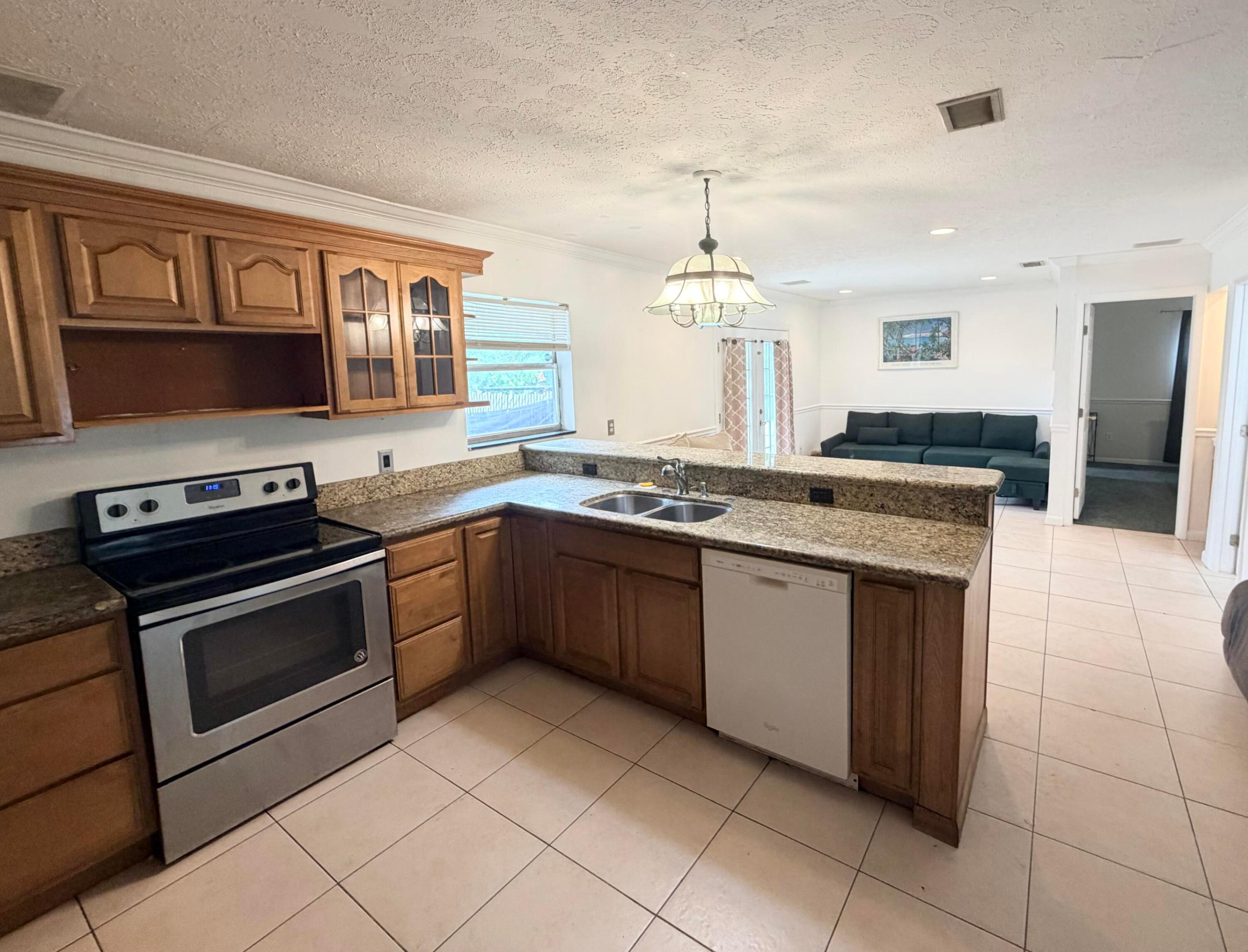 2855 BOSTON, Lake Worth FL 33462