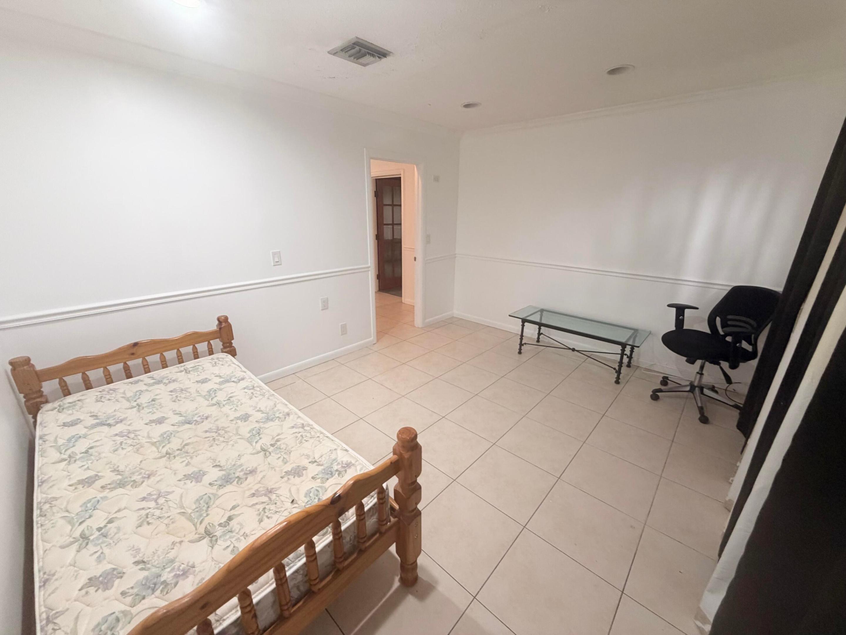 2855 BOSTON, Lake Worth FL 33462