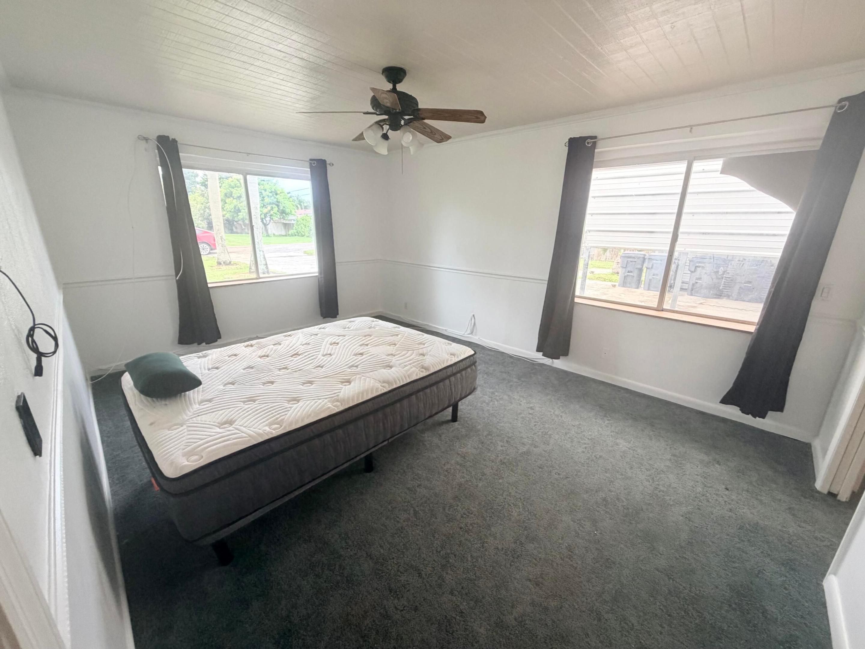 2855 BOSTON, Lake Worth FL 33462
