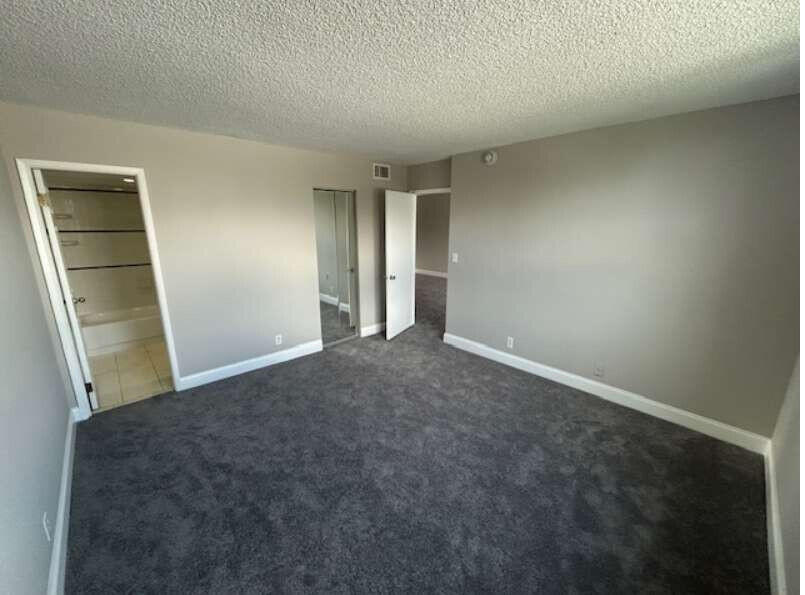 4501 NE 21ST #212, Fort Lauderdale FL 33308