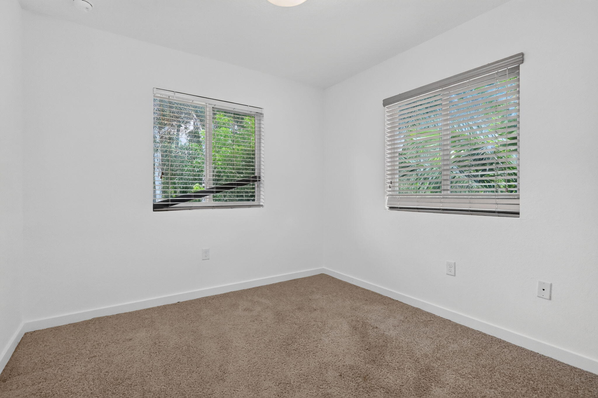 1339 NW 208TH, Miami Gardens FL 33169