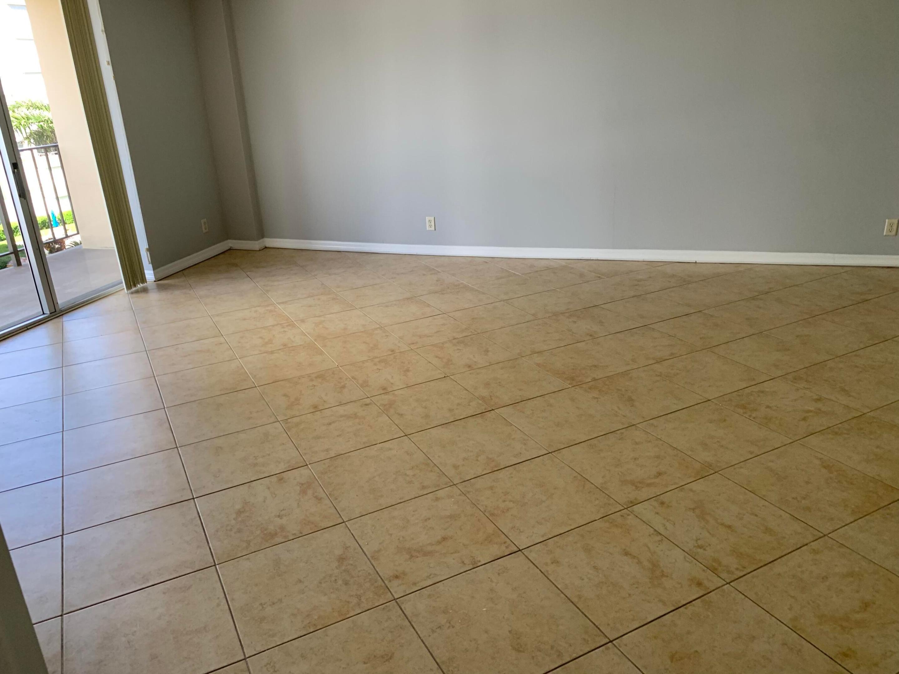 3001 W ROLLING HILLS #709, Davie FL 33328